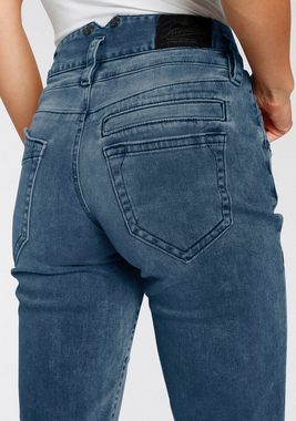 Herrlicher High-waist-Jeans »PITCH HI TAP RECYCLED« Umweltfreundlich enthält recyceltes Material