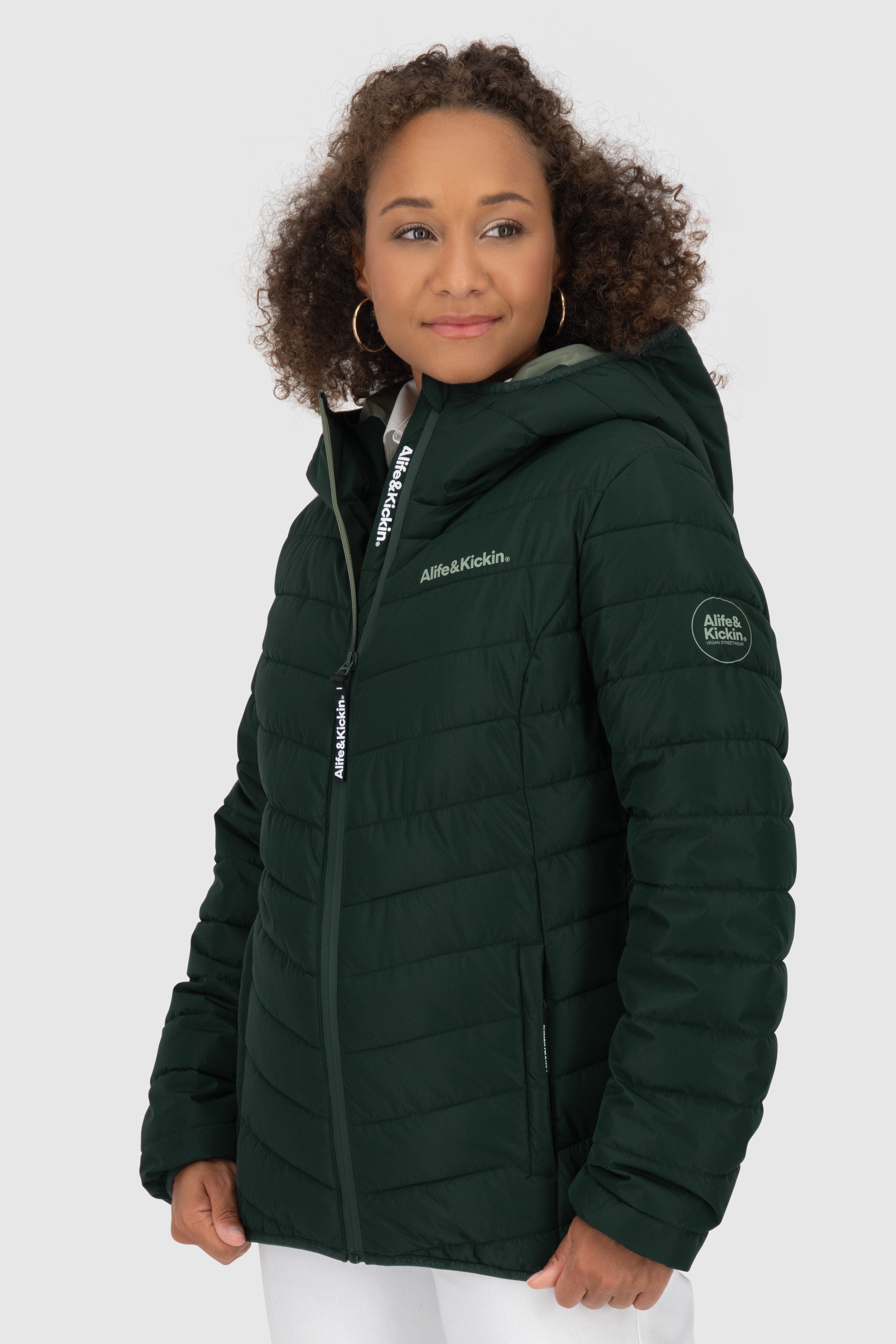Alife & Kickin Winterjacke Damen RabeaAK A Winterjacke, gefütterte Jacke Moderne Steppjacke mit gefütterter Kapuze in schmaler Passform – Bild 3 von 5