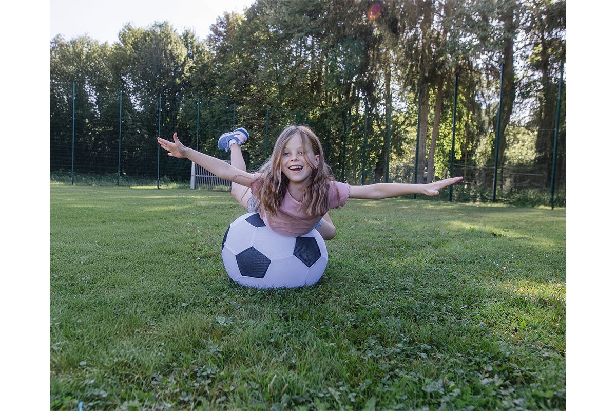 PiNAO Sports Softball XXL Mesh Ball (einzeln, 1-St., sortiert), Ø 50cm