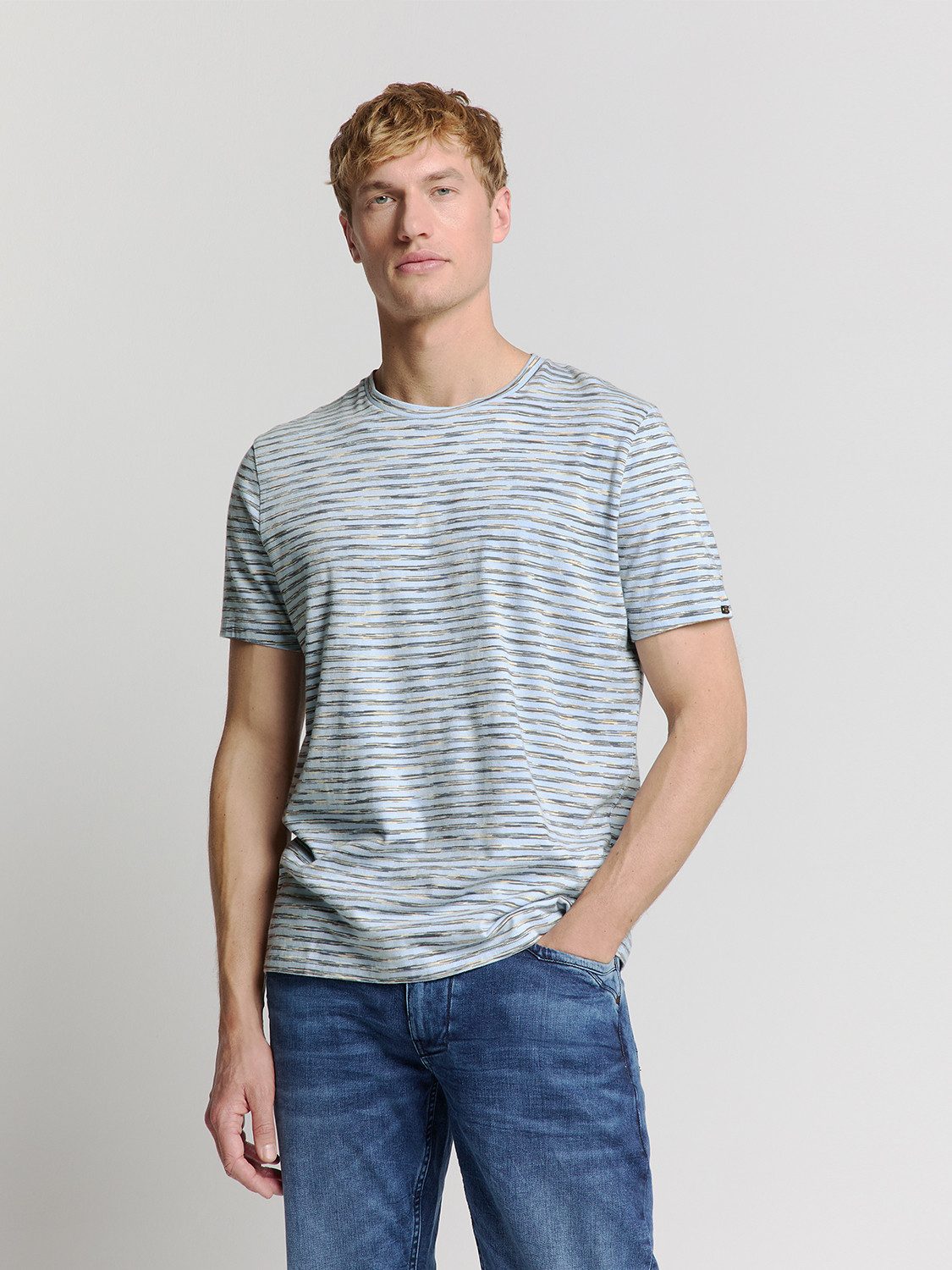 NO EXCESS T-Shirt No Excess Gestreiftes Crewneck t-shirt