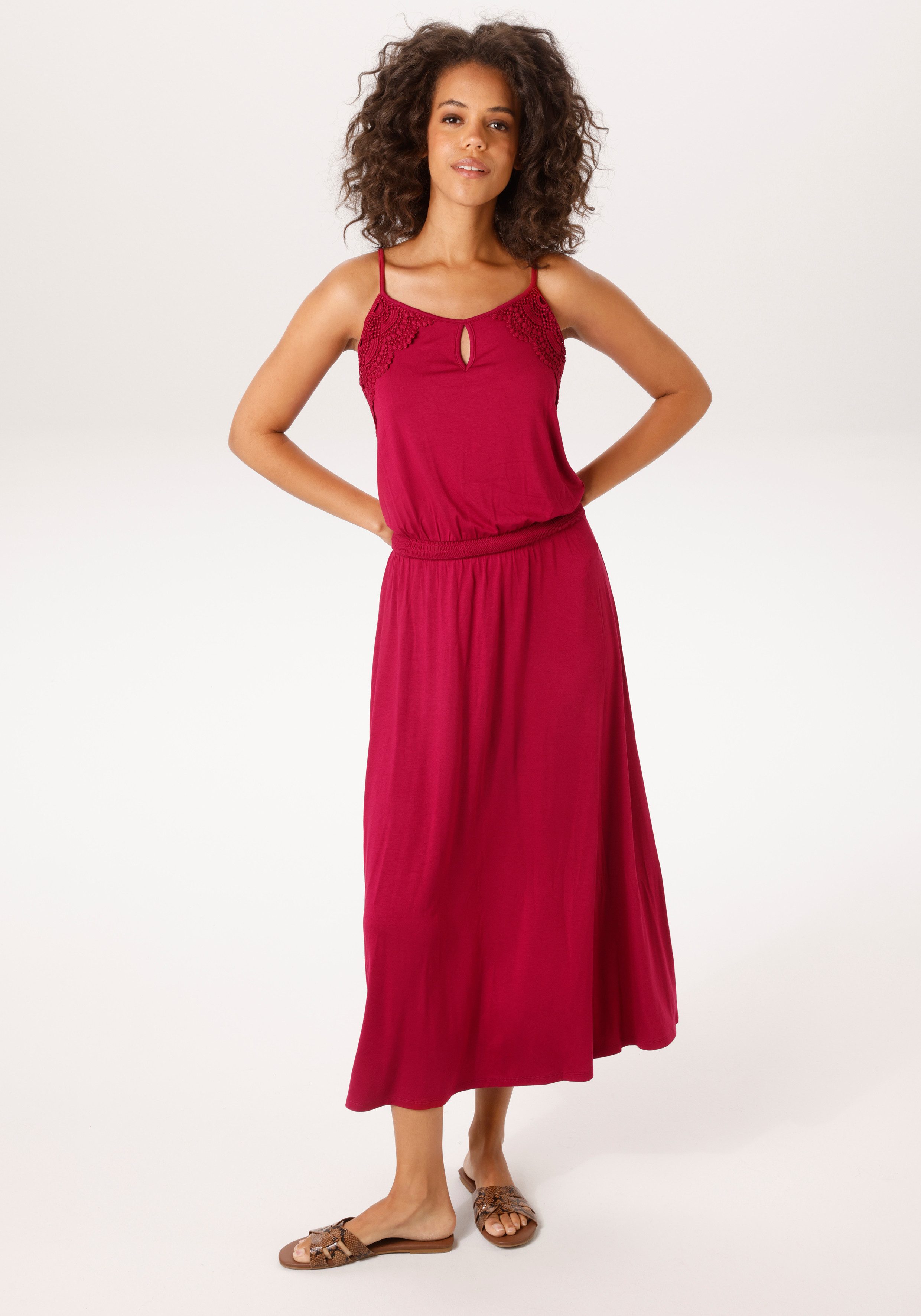 Aniston CASUAL Sommerkleid aufwändig mit Häkelspitze verziert - NEUE KOLLEK günstig online kaufen