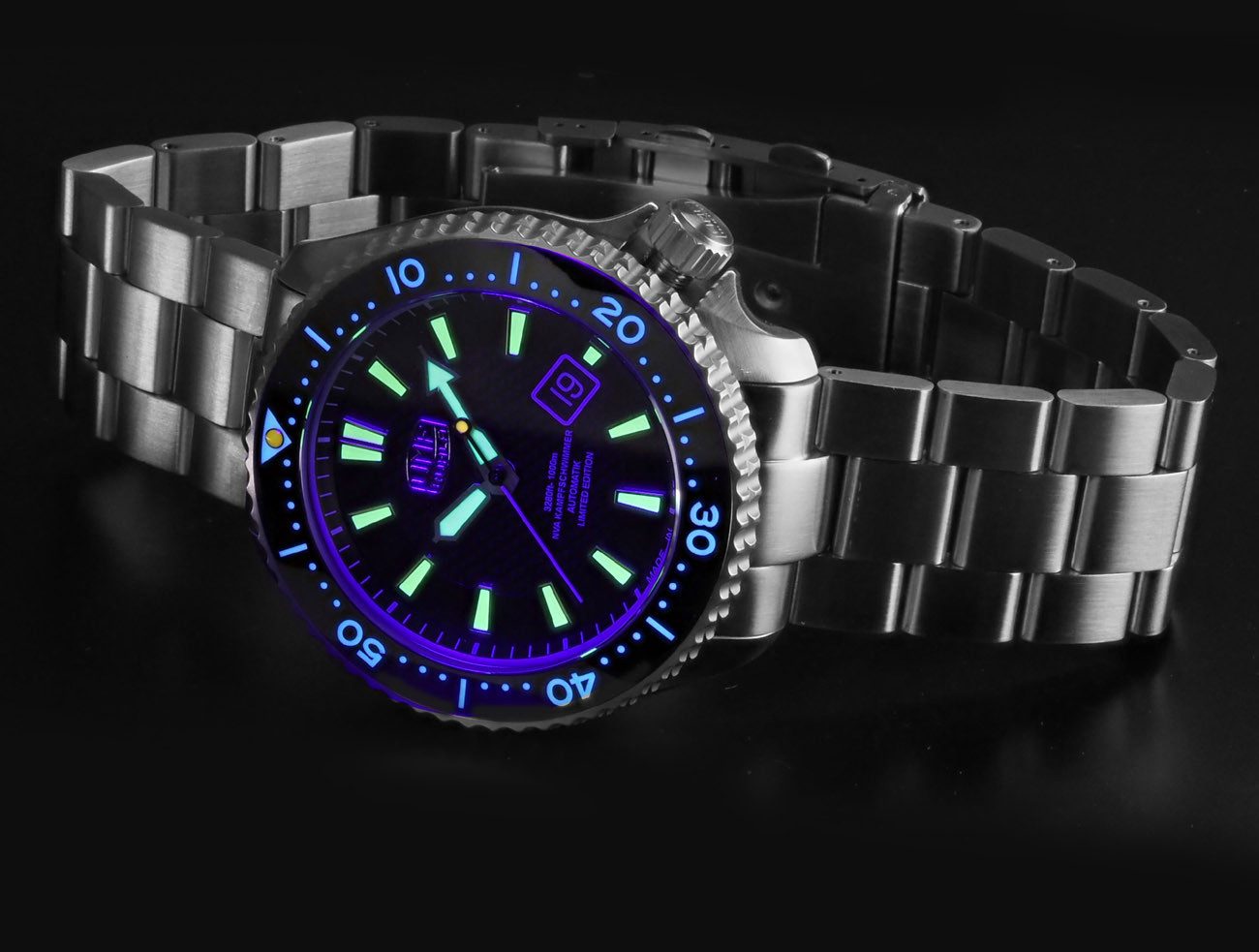UMF Ruhla Taucheruhr Herren Uhr Automatik Limitiert ETA 2826-2 NVA Kampfschwimmer 100 ATM NVA Kampfschwimmer, Limitiert auf 99 Stück