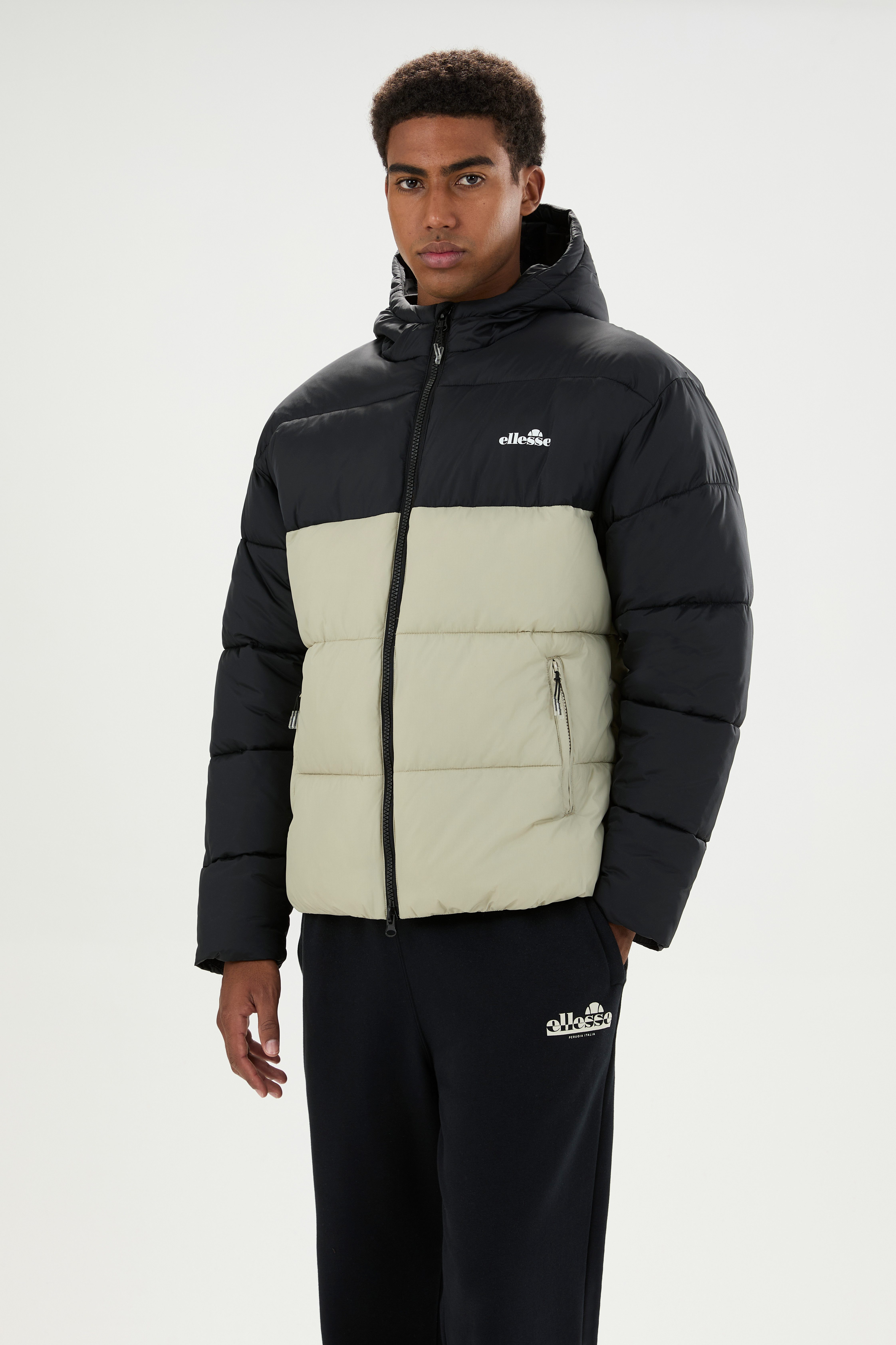 Ellesse Steppjacke ASCARI 2 RETRO PADDED JACKET wasserabweisend, windabweisend, wärmeisolierend, mit Reißverschluss