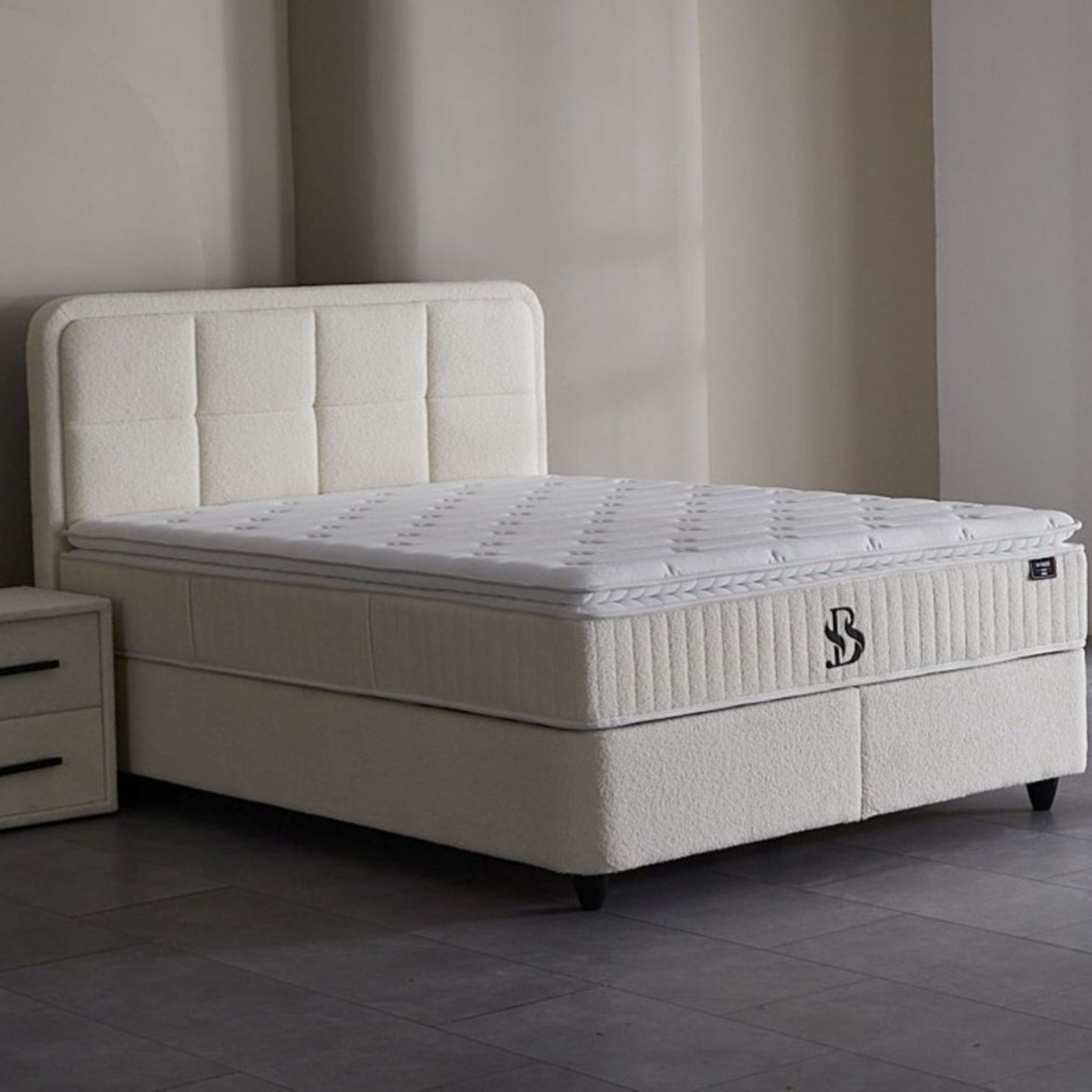 gowoll Boxspringbett LUSIA Bett Set Boxpringbett mit Matratze Stauraumbett Doppelbett (Boxbett Set), Polsterbett Kontinentalbett, dekorativem Kopfteil
