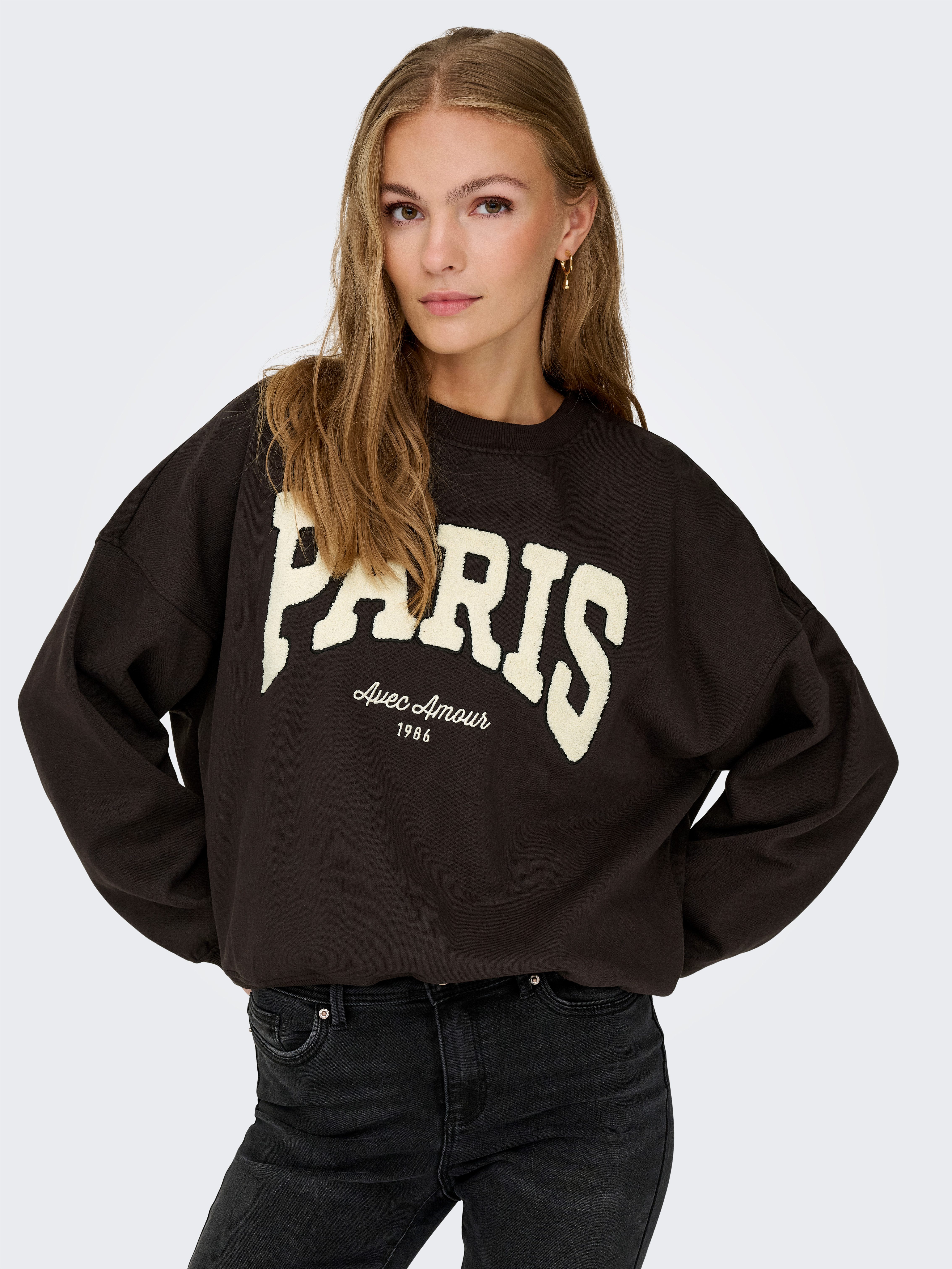 JDY Sweatshirt JDYMESA L/S O-NECK EMB SWEAT JRS NOOS Baumwollmischung, regular fit