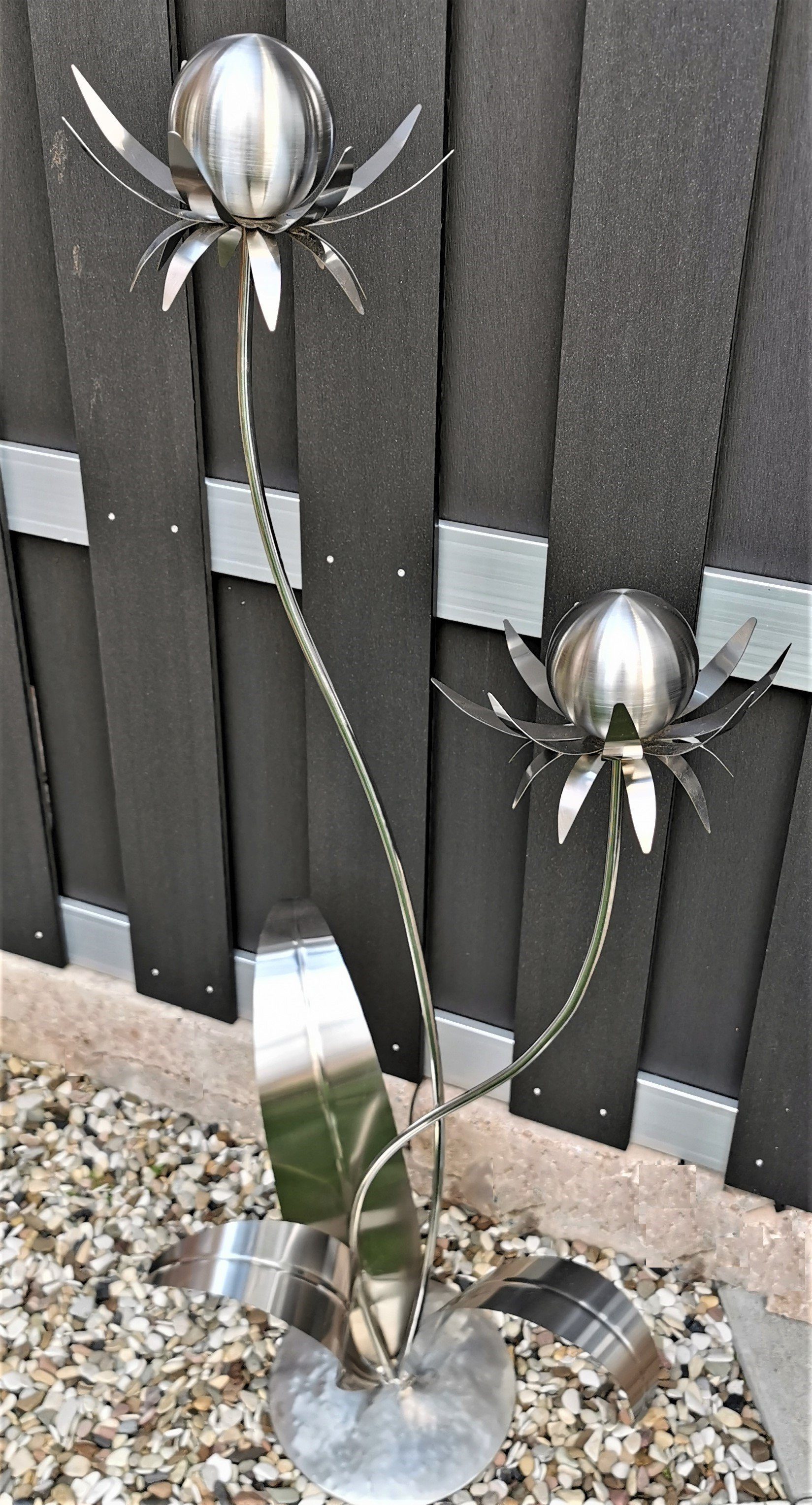Jürgen Bocker Garten-Ambiente Gartenstecker Skulptur Blume Milano Edelstahl 120 cm Kugel Edelstahl matt gebürstet mit Standfuß Deko Gartendeko