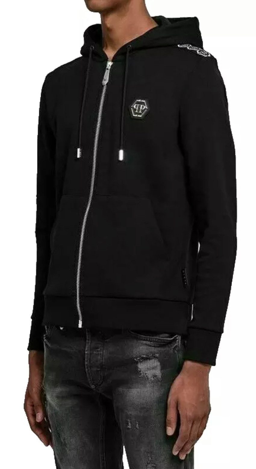 PHILIPP PLEIN Kapuzensweatjacke Herren Sweatjacke Jacke Hoodie Mit Kängurutasche und einem markanten Bandstreifen.