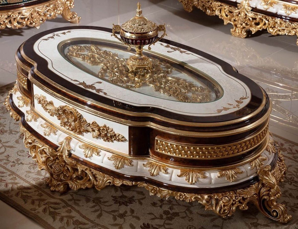 Casa Padrino Couchtisch Luxus Barock Couchtisch Weiß / Braun / Gold - Prunkvoller Massivholz Wohnzimmertisch mit Glasplatte - Barock Möbel - Edel & Prunkvoll