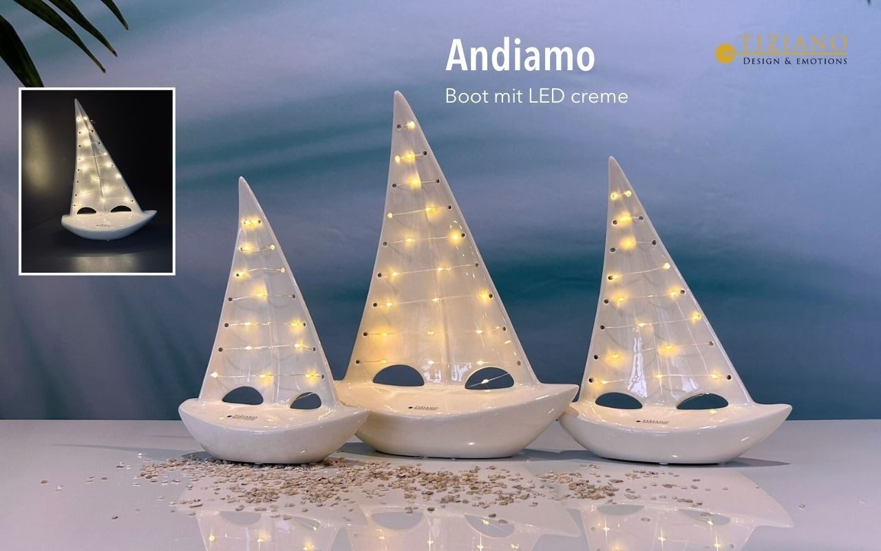 TIZIANO - DESIGN & EMOTIONS LED Dekoobjekt LED Deko Boot Andiamo cremeweiß – maritimes Licht Segelboot 26/30 cm, LED fest integriert