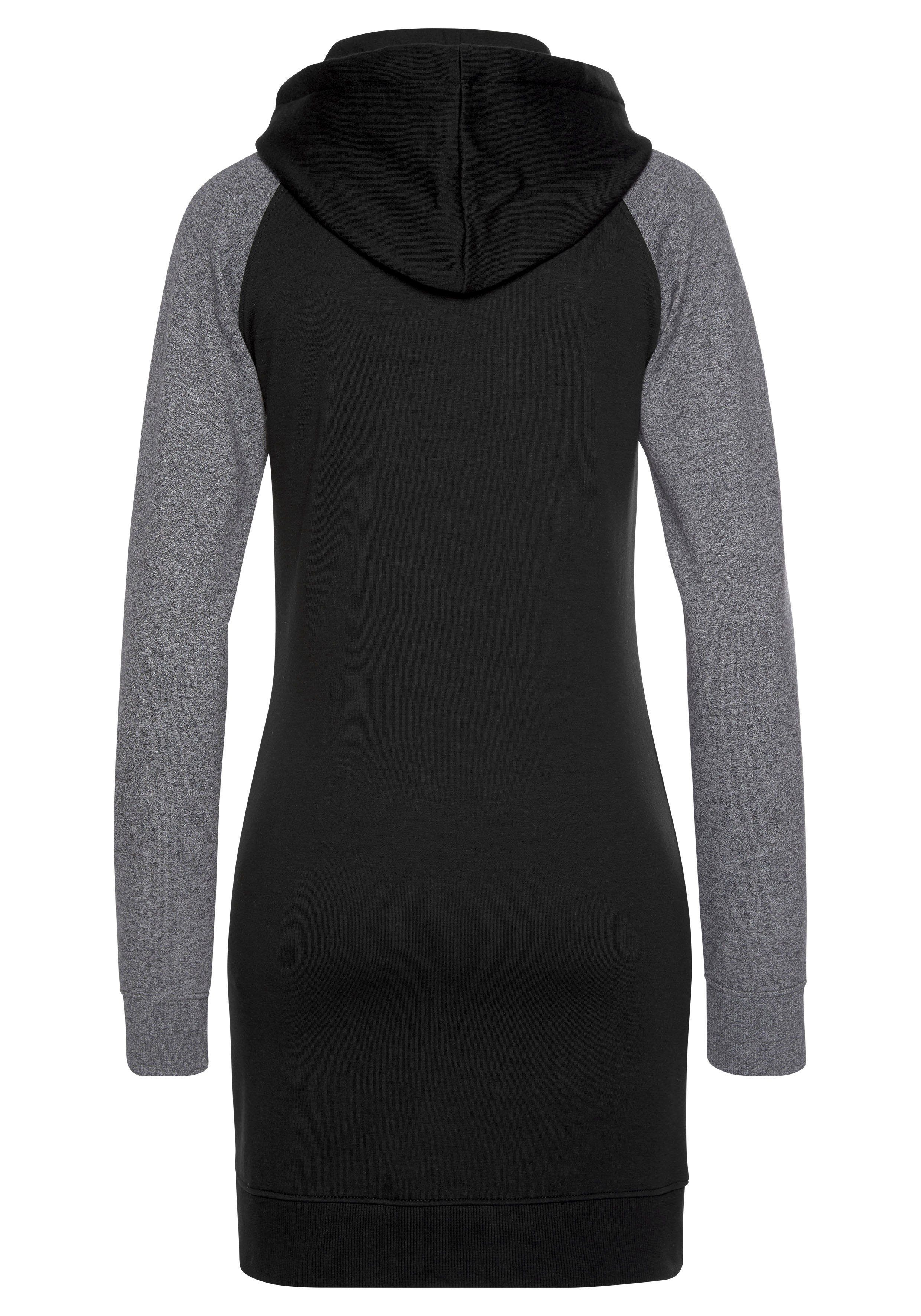 Bench. Loungewear Sweatkleid mit Kapuze und farblich abgesetzten Ärmeln