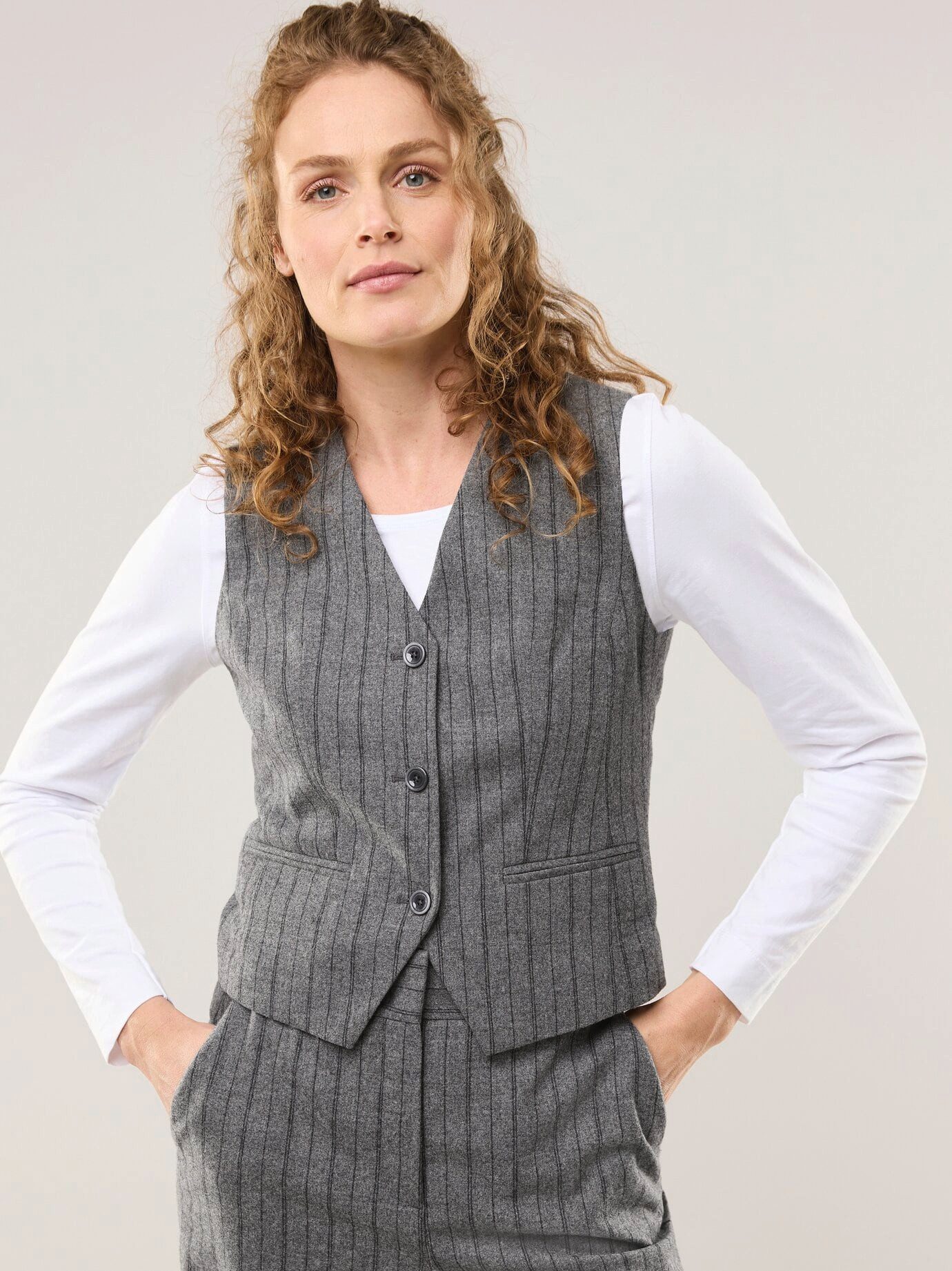 Walbusch Funktionsweste Damen Weste aus Premiumflanell V-Ausschnitt