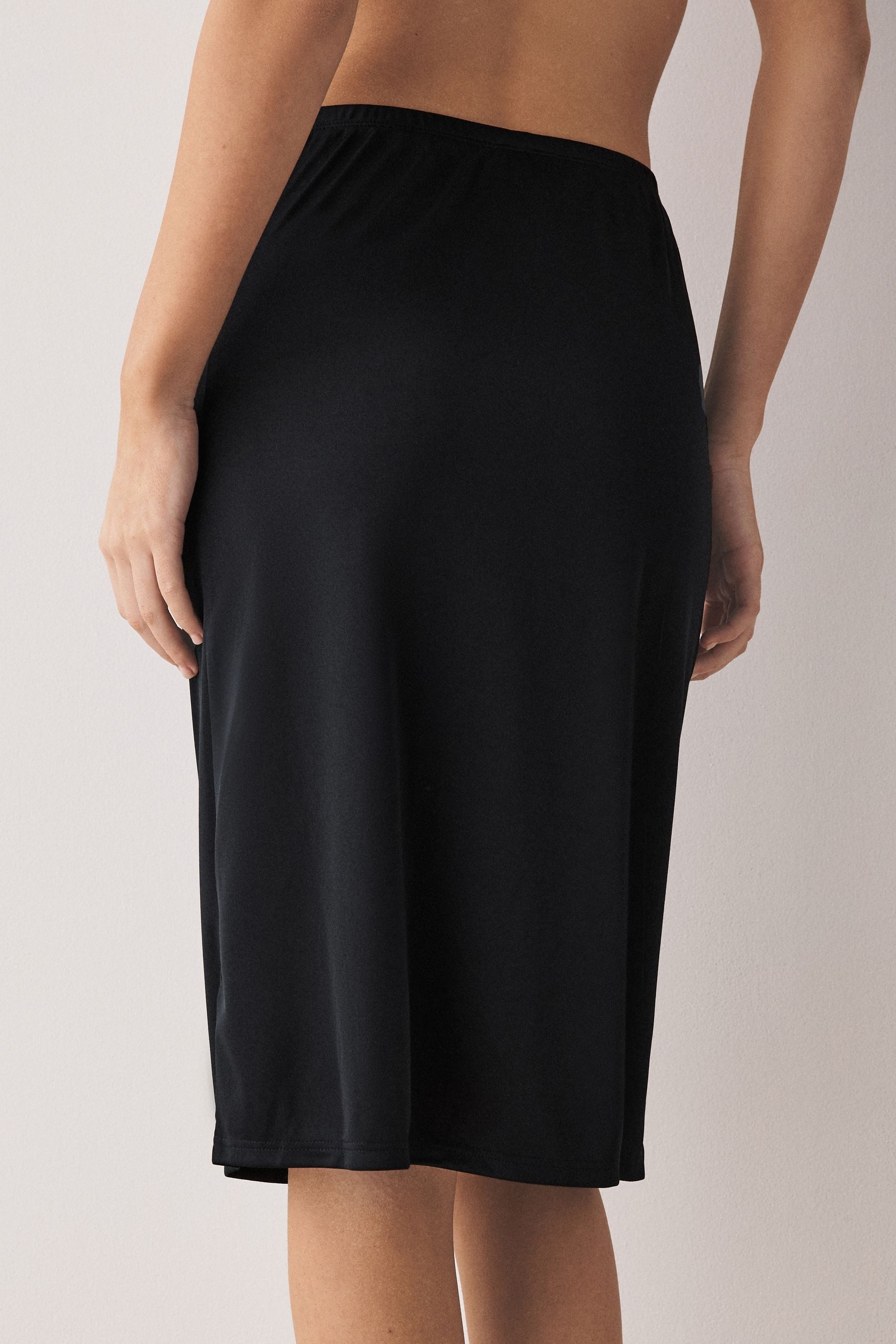 Next Unterrock Langes Comfort Unterkleid aus Mikrofaser (1-tlg) – Bild 2 von 5