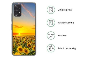 MuchoWow Handyhülle Blumen - Sonnenblume - Sonnenuntergang - Nacht - Orange, Handyhülle Telefonhülle Samsung Galaxy A33