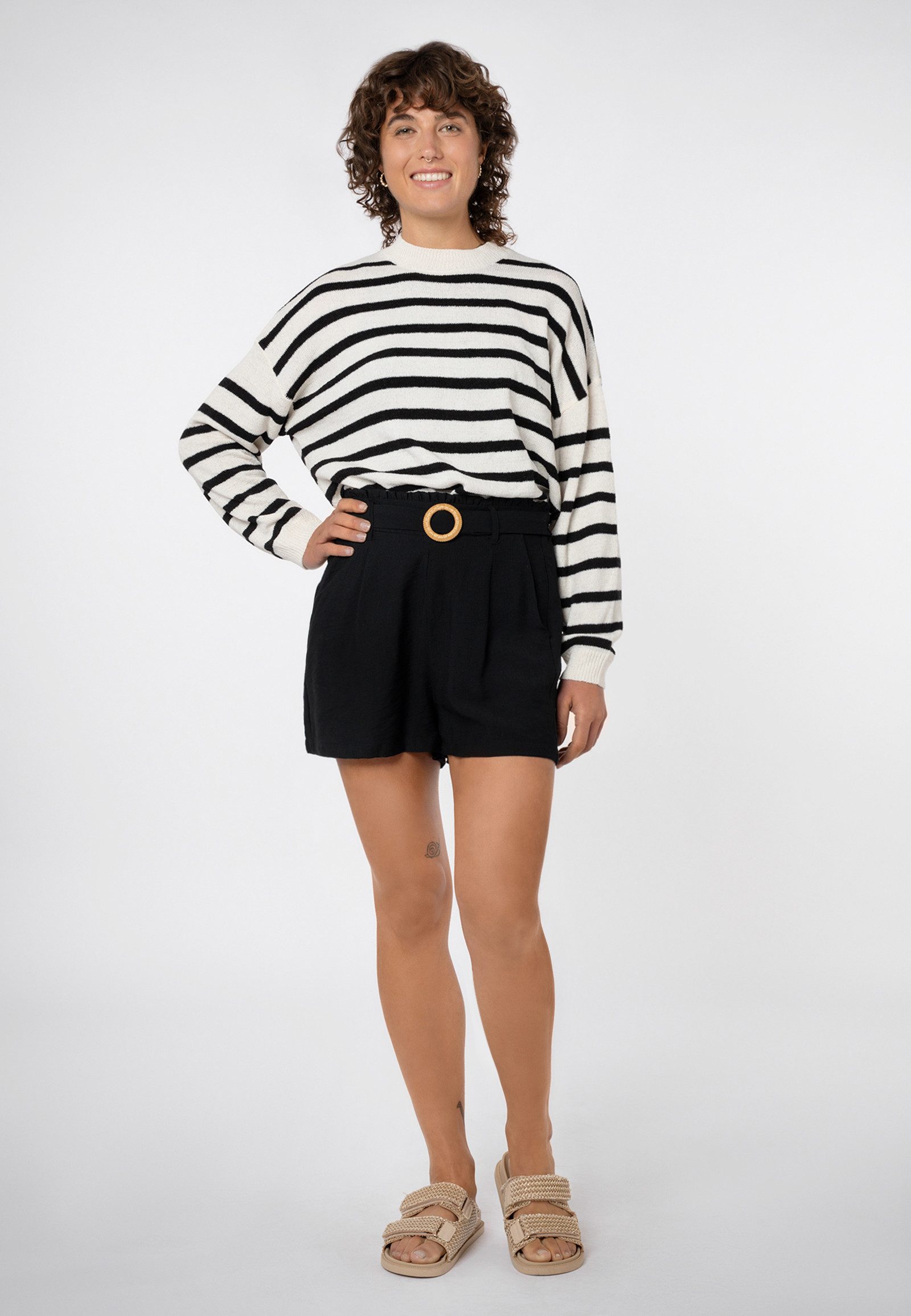 SUBLEVEL Shorts Damen Viskose Shorts Paperbag Shorts mit Bastschnalle, elastischer Bund