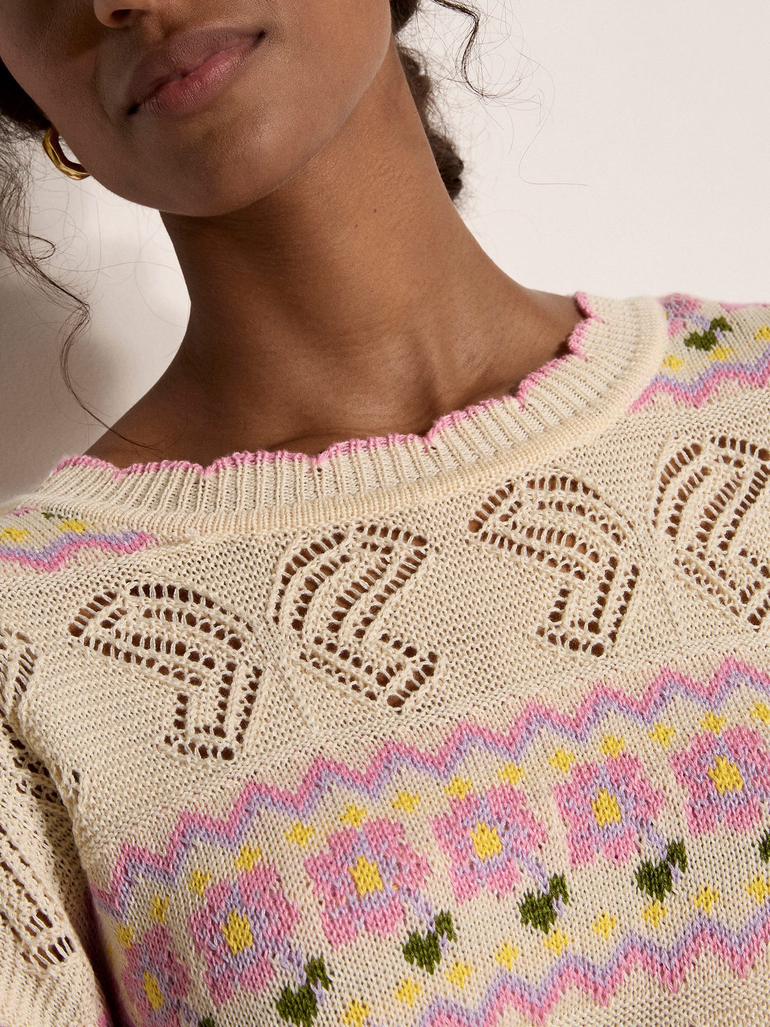 Apricot Spitzentop Pointelle-Strickjacke mit Schmetterlings- und Blumenmuster