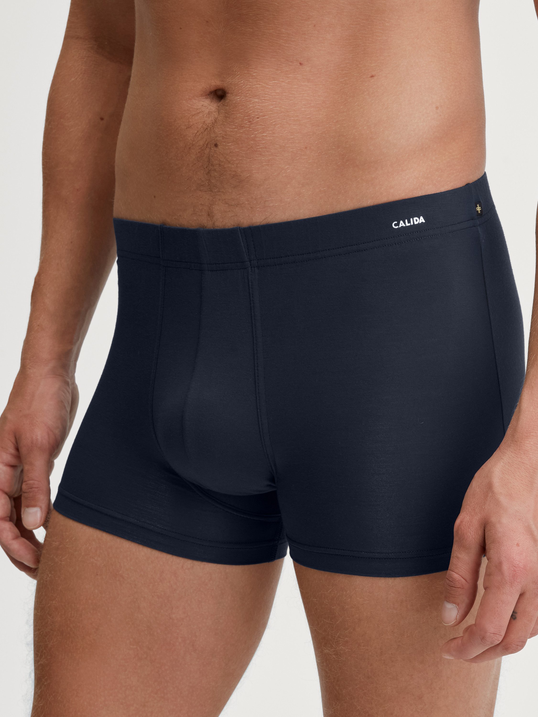 CALIDA Boxer Balanced Day Herren (1-St) weich auf der Haut, kurzes Bein, temperatur-& feuchtigkeitsregulierend