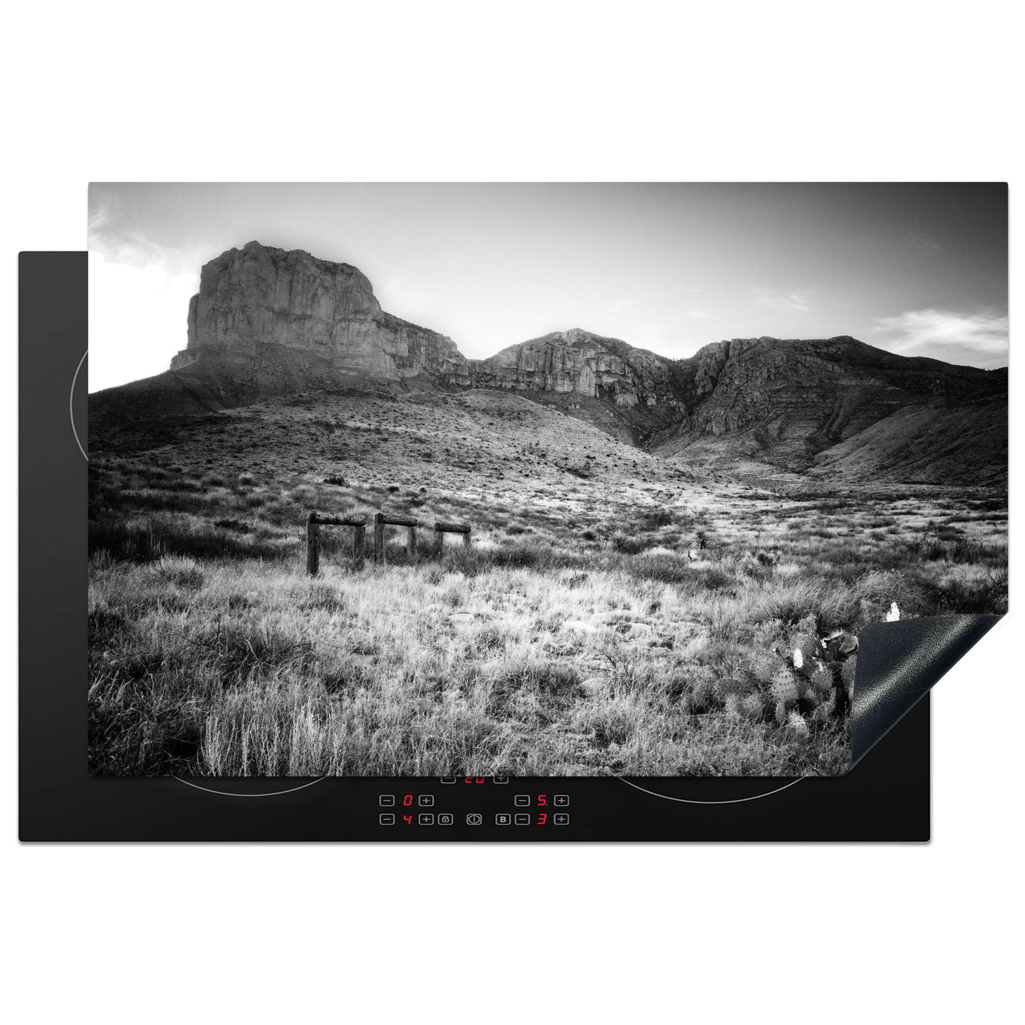 MuchoWow Herdblende-/Abdeckplatte Ein Schwarz-Weiß-Bild des Guadalupe Mountains National Park, Vinyl, (1 tlg), 81x52 cm, Induktionskochfeld Schutz für die küche, Ceranfeldabdeckung