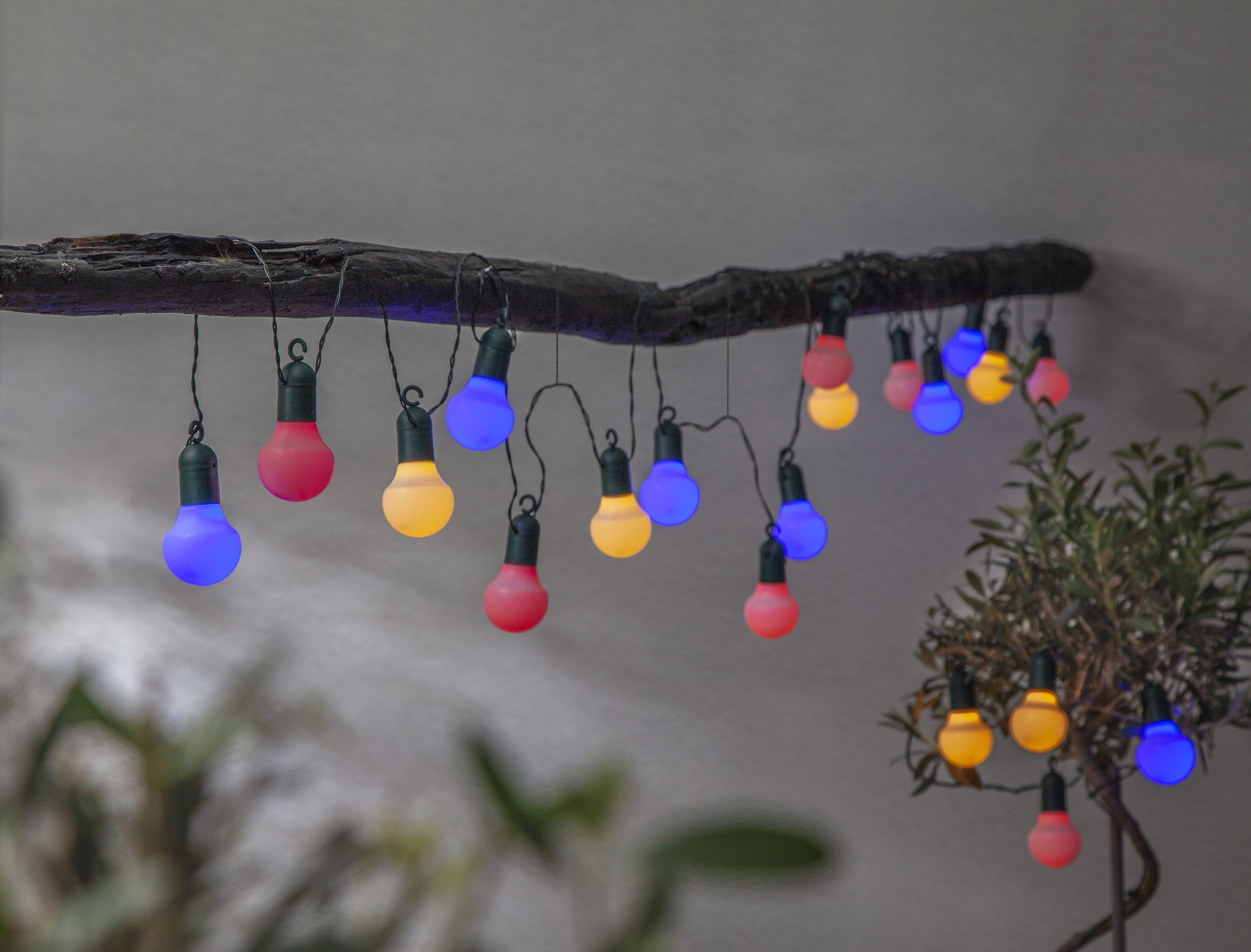 STAR TRADING LED-Lichterkette Hooky, 20-flammig, Länge ca. 5,7 m,  outdoor, Vierfarb-Karton
