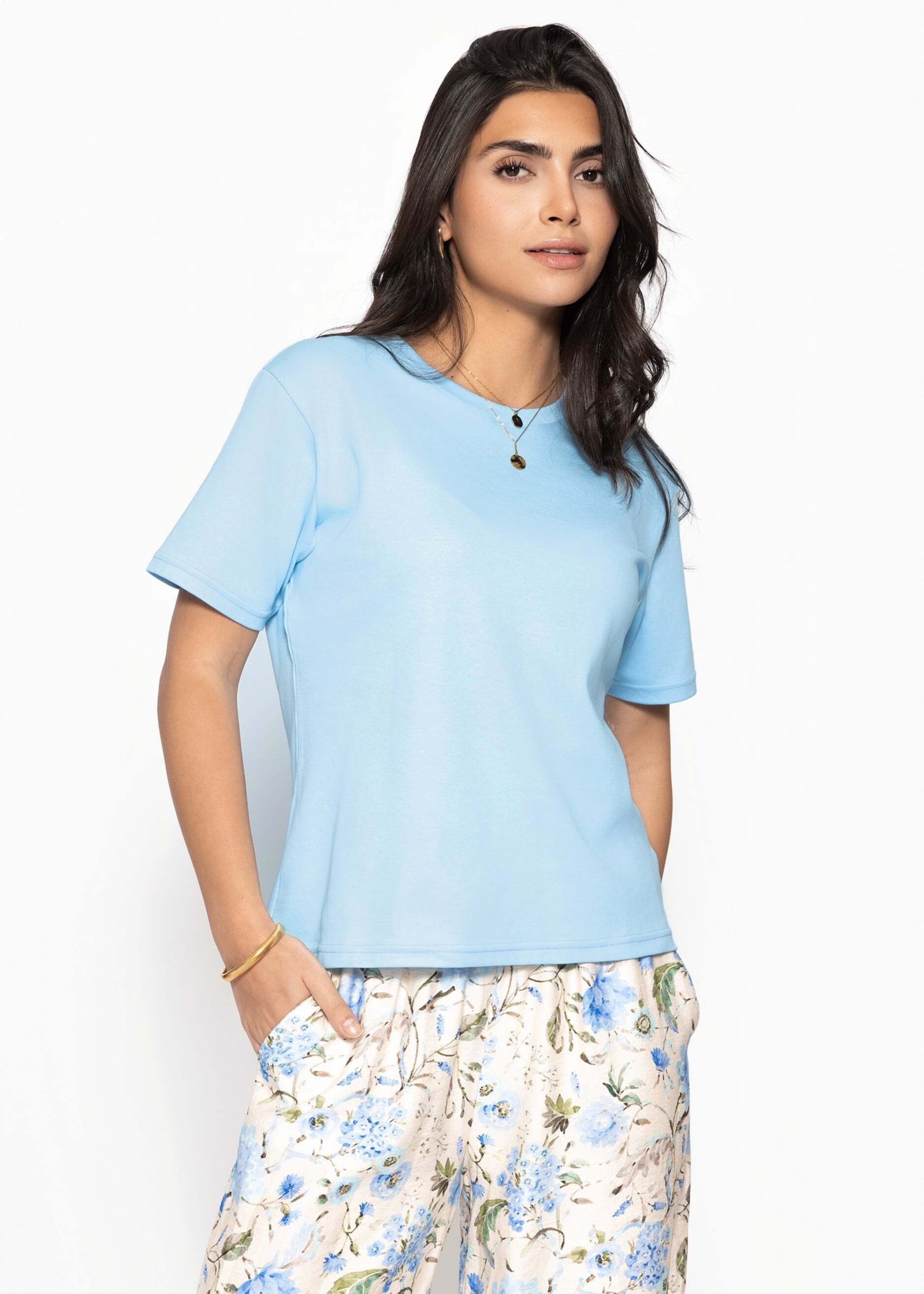 SASSYCLASSY T-Shirt Rundhals T-Shirt für Damen Legeres Top aus Baumwolle in lockerer Passform