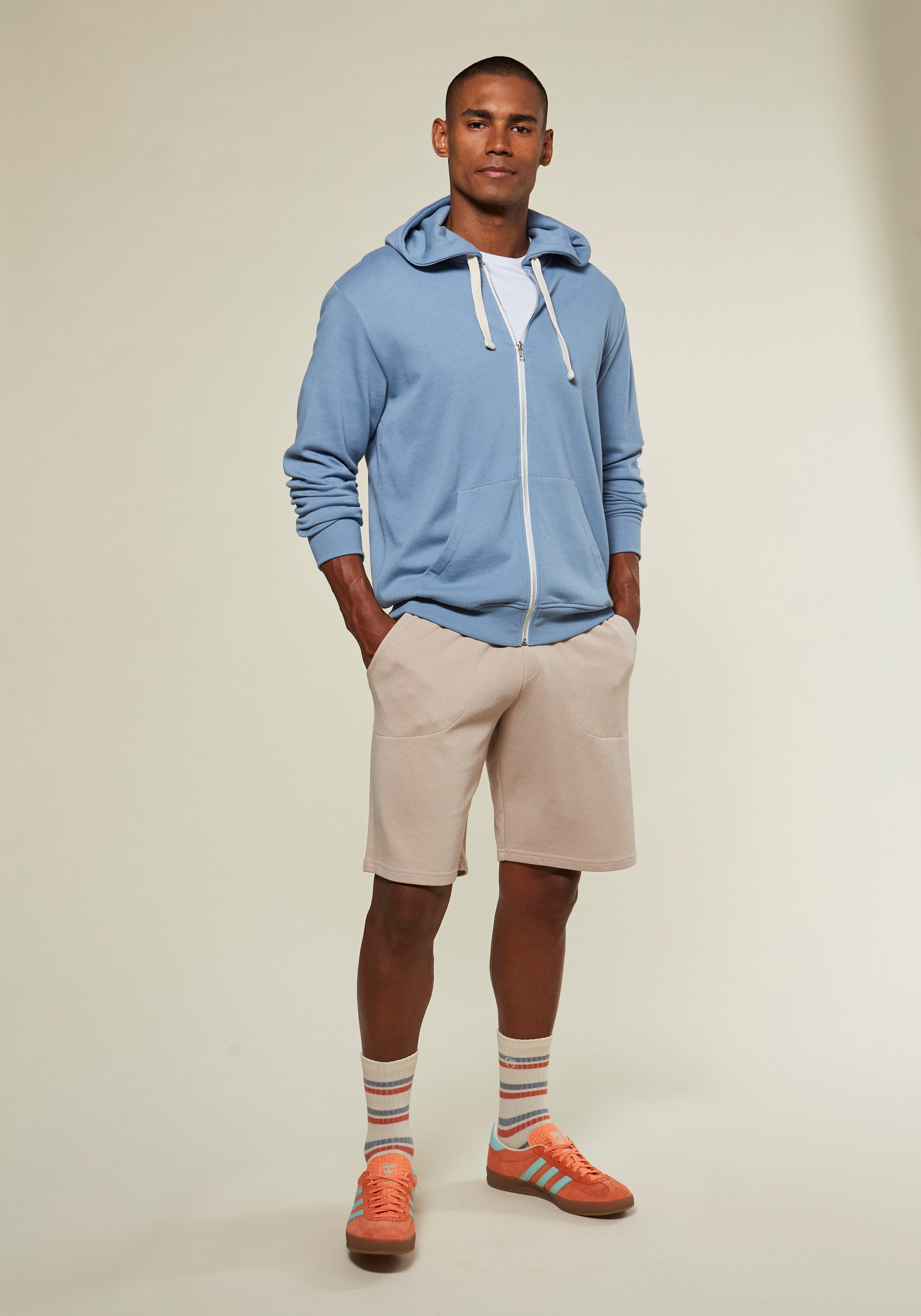 KangaROOS Kapuzensweatjacke mit Kapuze, kontrast Zipper und kontrast Bänder – Bild 5 von 5