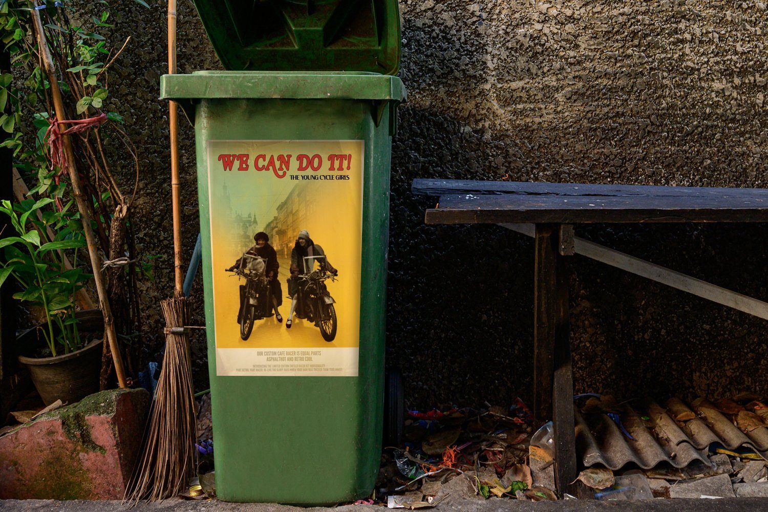 Wandsticker - Mülleimer-aufkleber, - Abfalbehälter Zitat Frauen Sticker, Motorrad Mülltonne, (1 Oldtimer St), MuchoWow Container, -