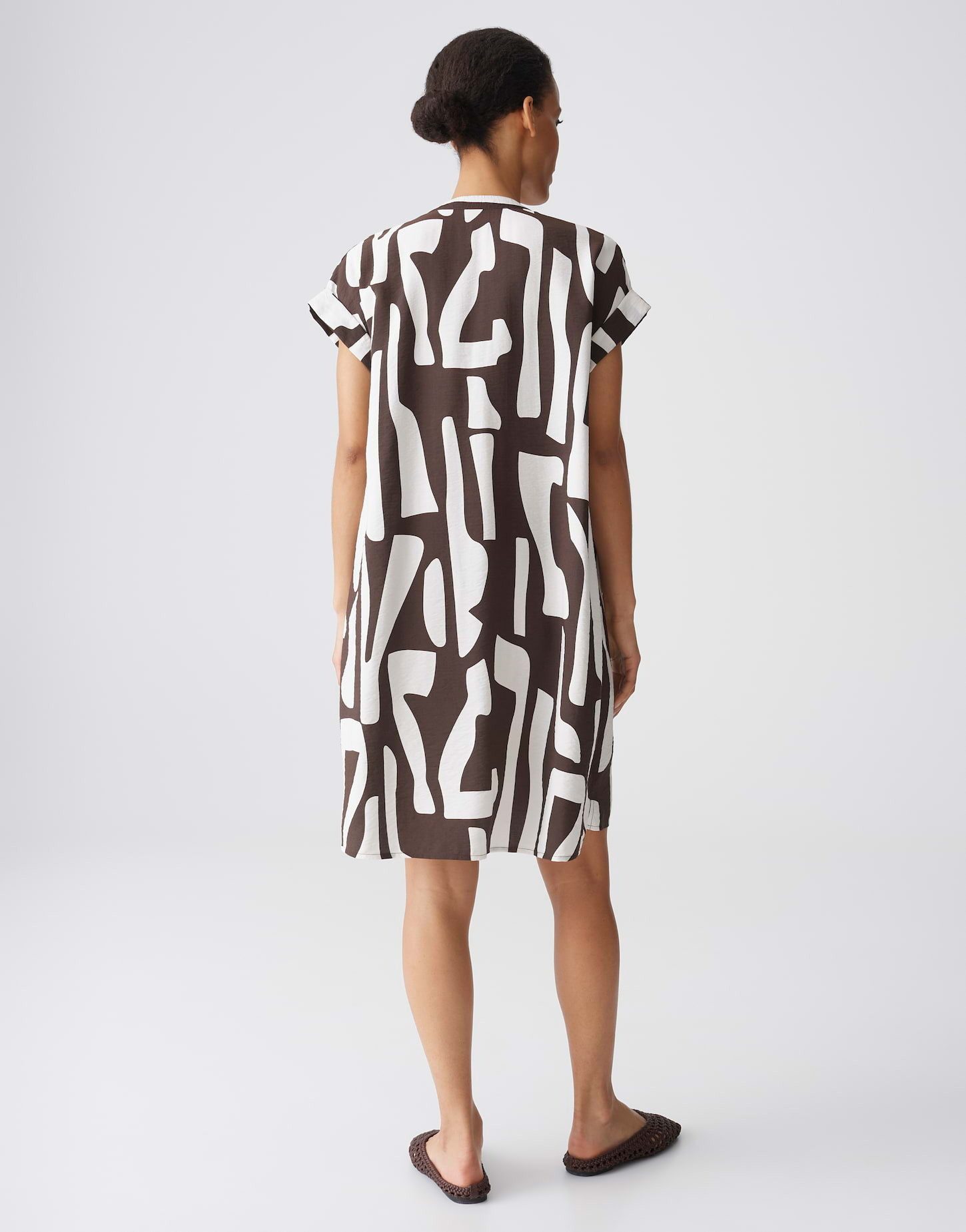 OPUS Shirtkleid Wulana dune aus glatter Webware mit Crash Optik