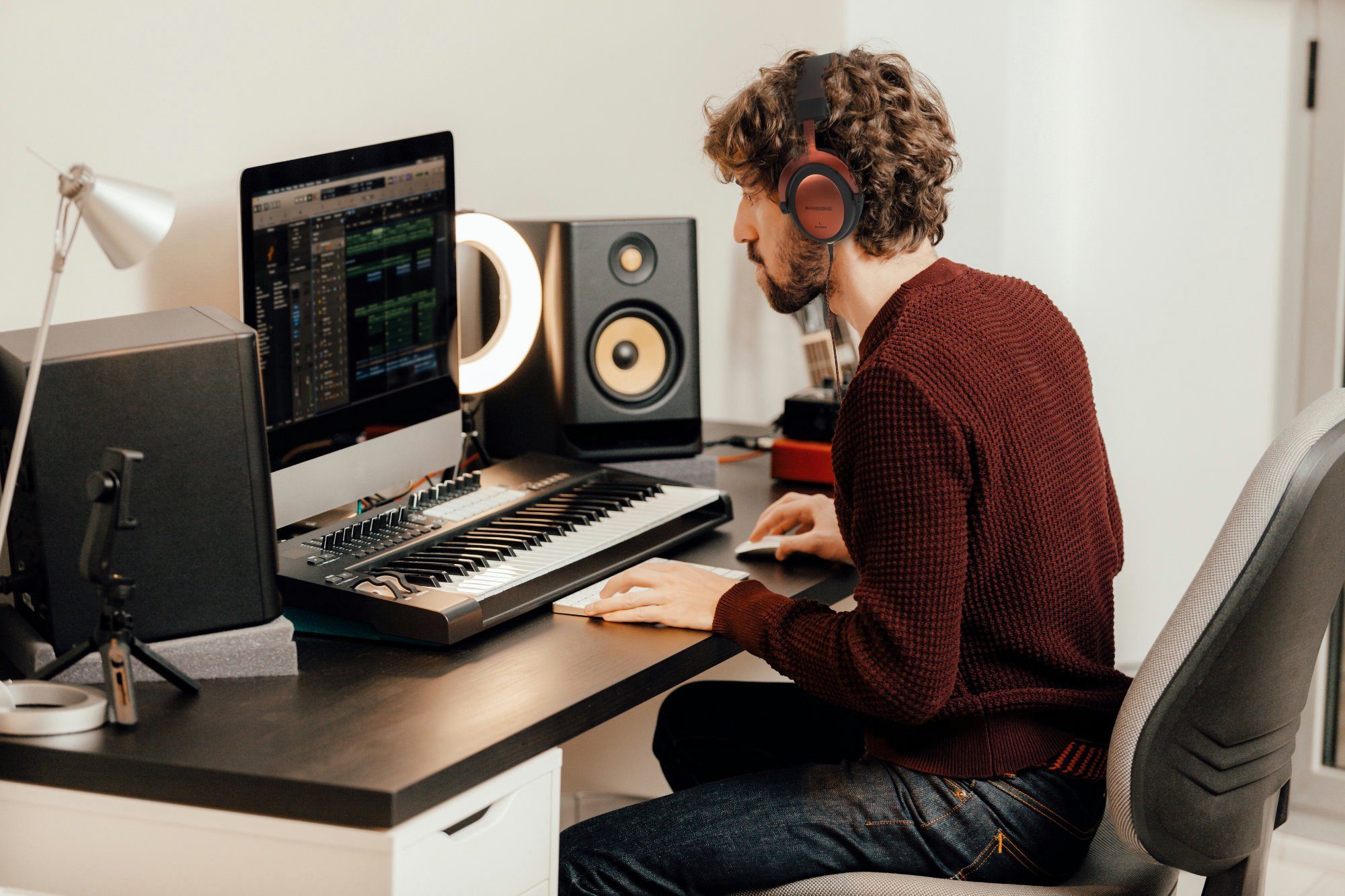 Pronomic Studio-Kopfhörer mit hohem Tragekomfort HiFi-Kopfhörer (ausgewogener Klang mit brillanten Höhen und präzisen Bässen)