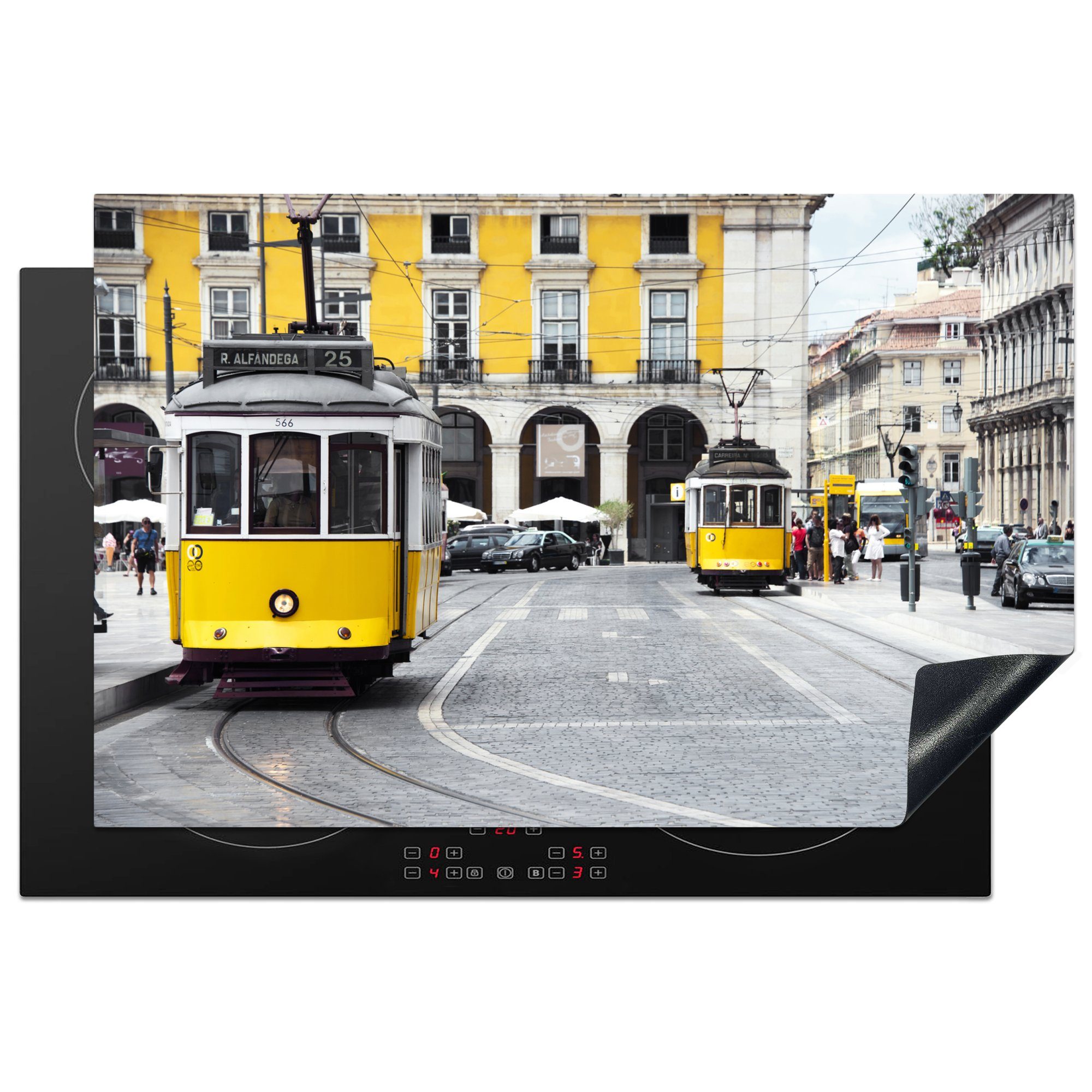 MuchoWow Herdblende-/Abdeckplatte Die beiden gelben Straßenbahnen im Zentrum von Lissabon, Vinyl, (1 tlg), 81x52 cm, Induktionskochfeld Schutz für die küche, Ceranfeldabdeckung