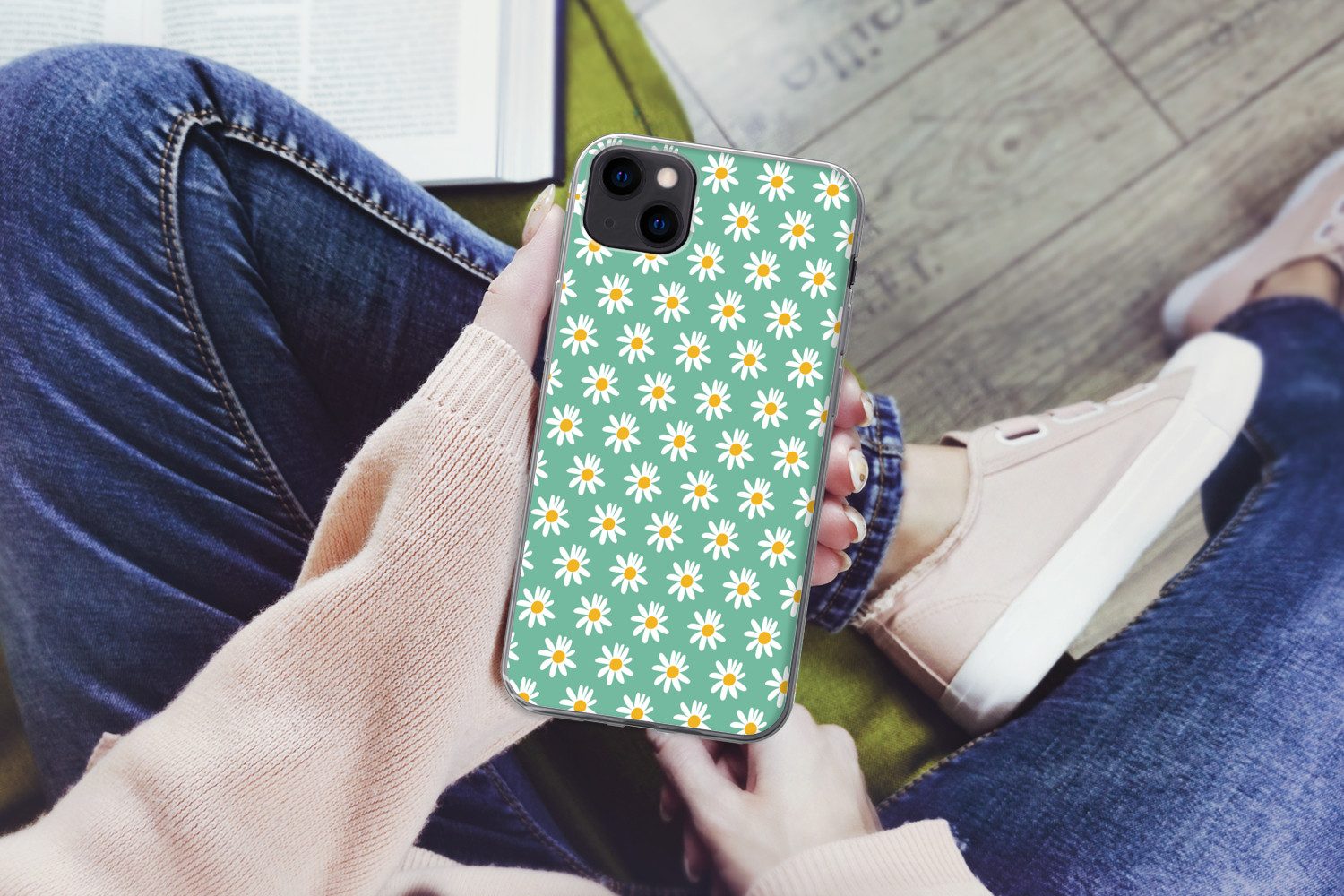 MuchoWow Handyhülle für Apple iPhone 13 mini Gänseblümchen - Muster - Grün - Blumen, Smartphone-Bumper, Print, Handy Schutzhülle Dünn
