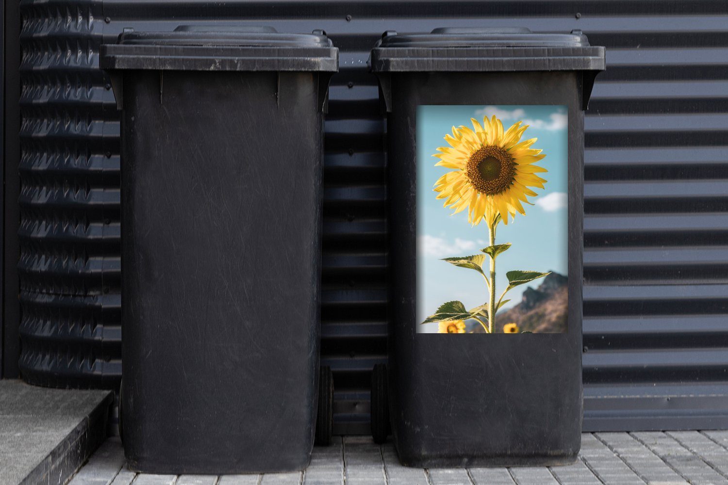 MuchoWow Wandsticker Blumen Mülleimer-aufkleber, Container, Sonnenblume St), Draußen - Sticker, (1 Abfalbehälter - Mülltonne