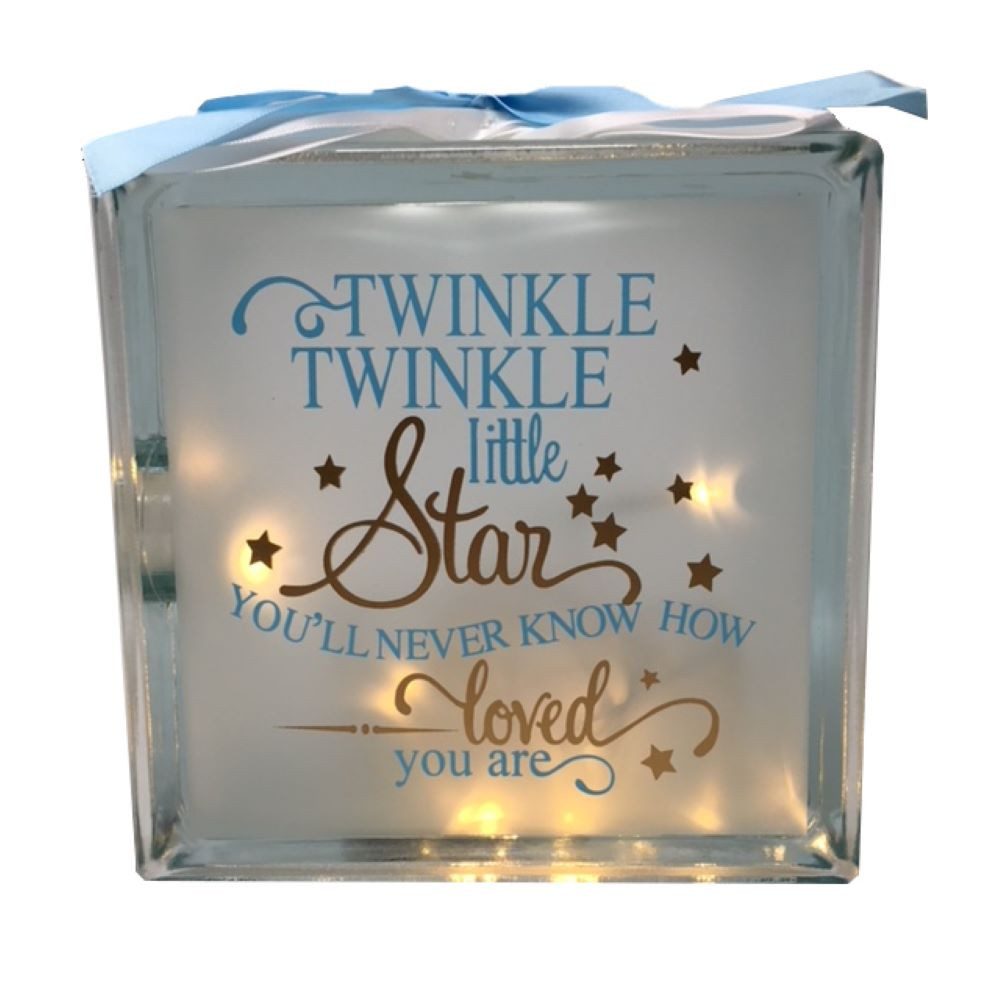 MystiCalls LED-Dekofigur Glasbaustein Baby Glas Bild Bilderrahmen Geburt Junge Boy mit LED (1 St), Integrierte Lichterkette