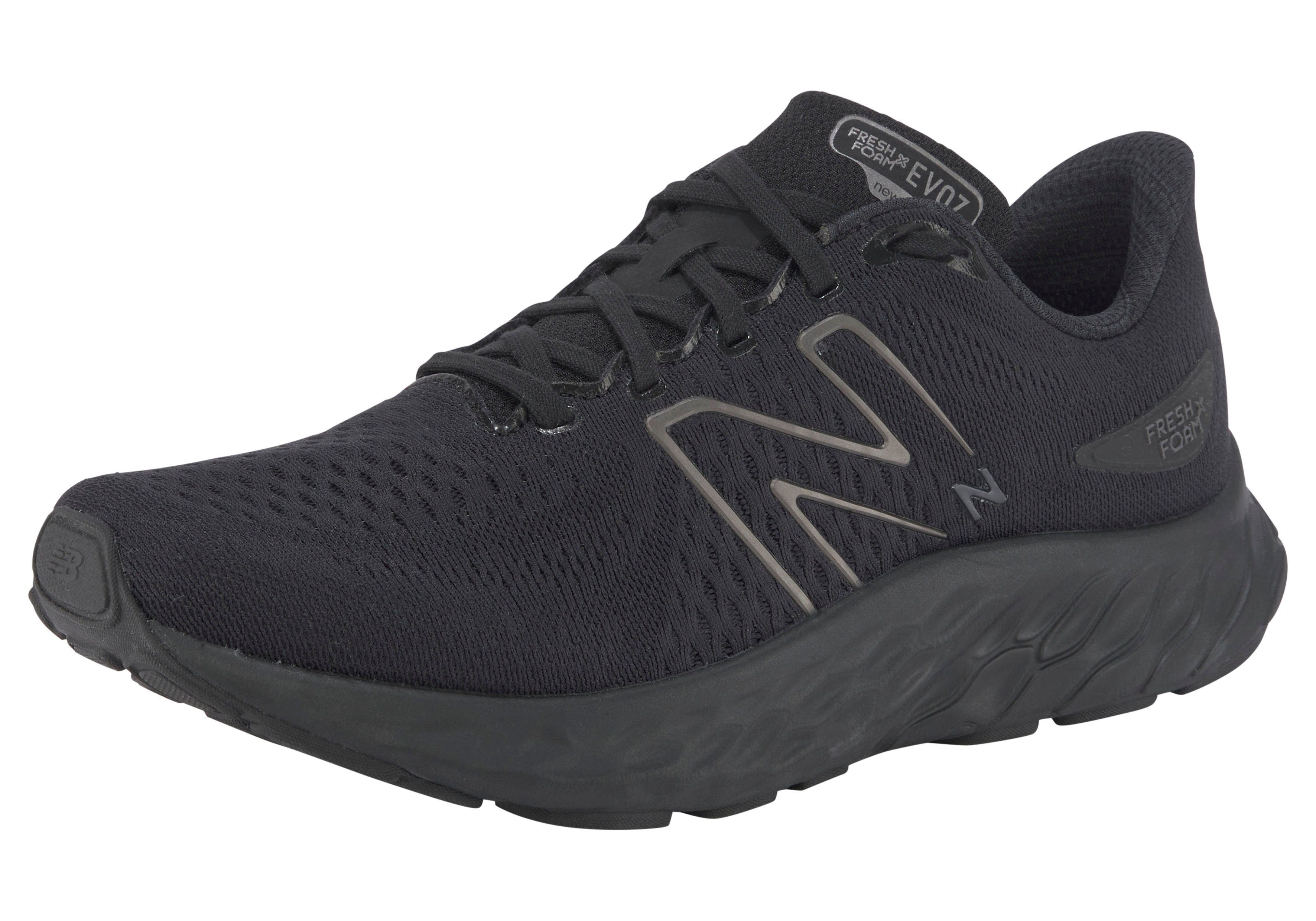 New Balance Fresh Foam X EVOZ günstig online kaufen