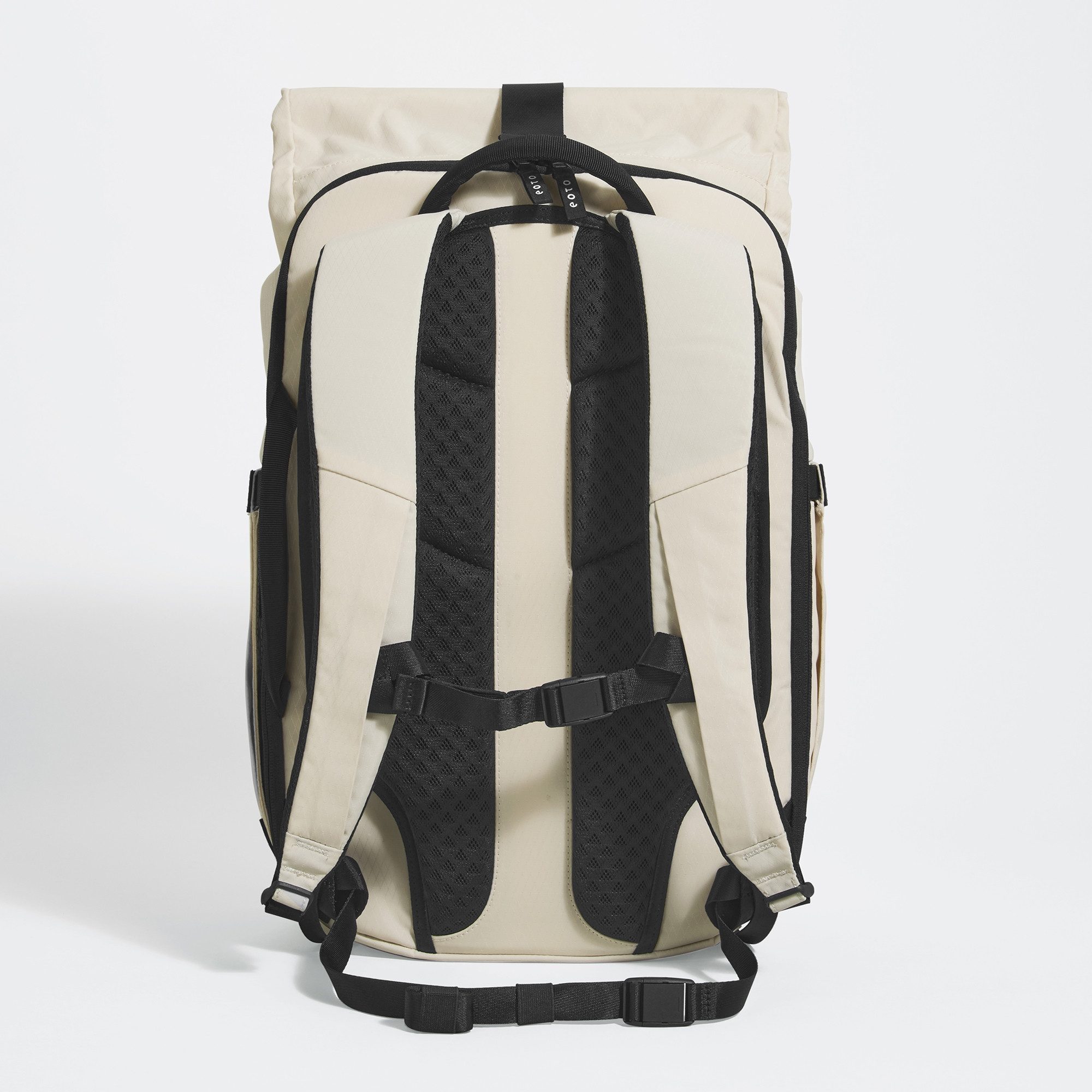 eoto Rucksack ROLLY32, Roll Top, ergonomisch, nachhaltig, 32 L (1-tlg)