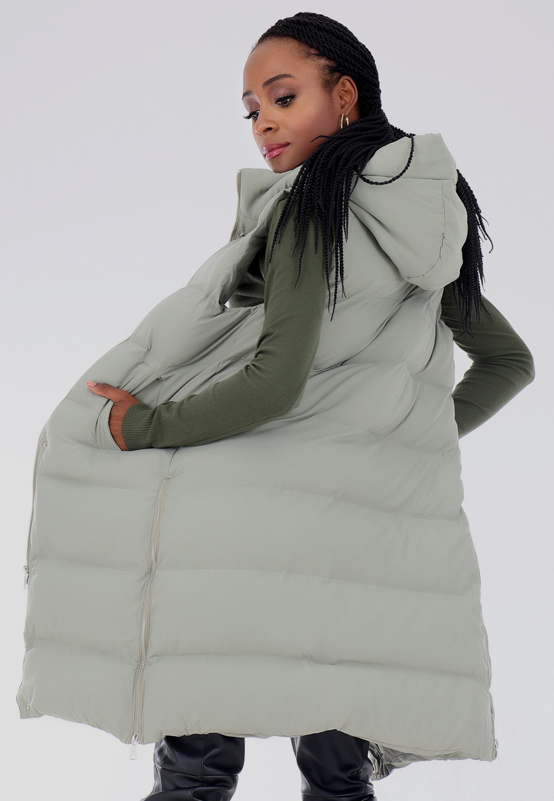 YC Fashion & Style Longweste Steppweste mit Kapuze in sportivem Look (Kein Set, 1 -tlg) in Unifarbe