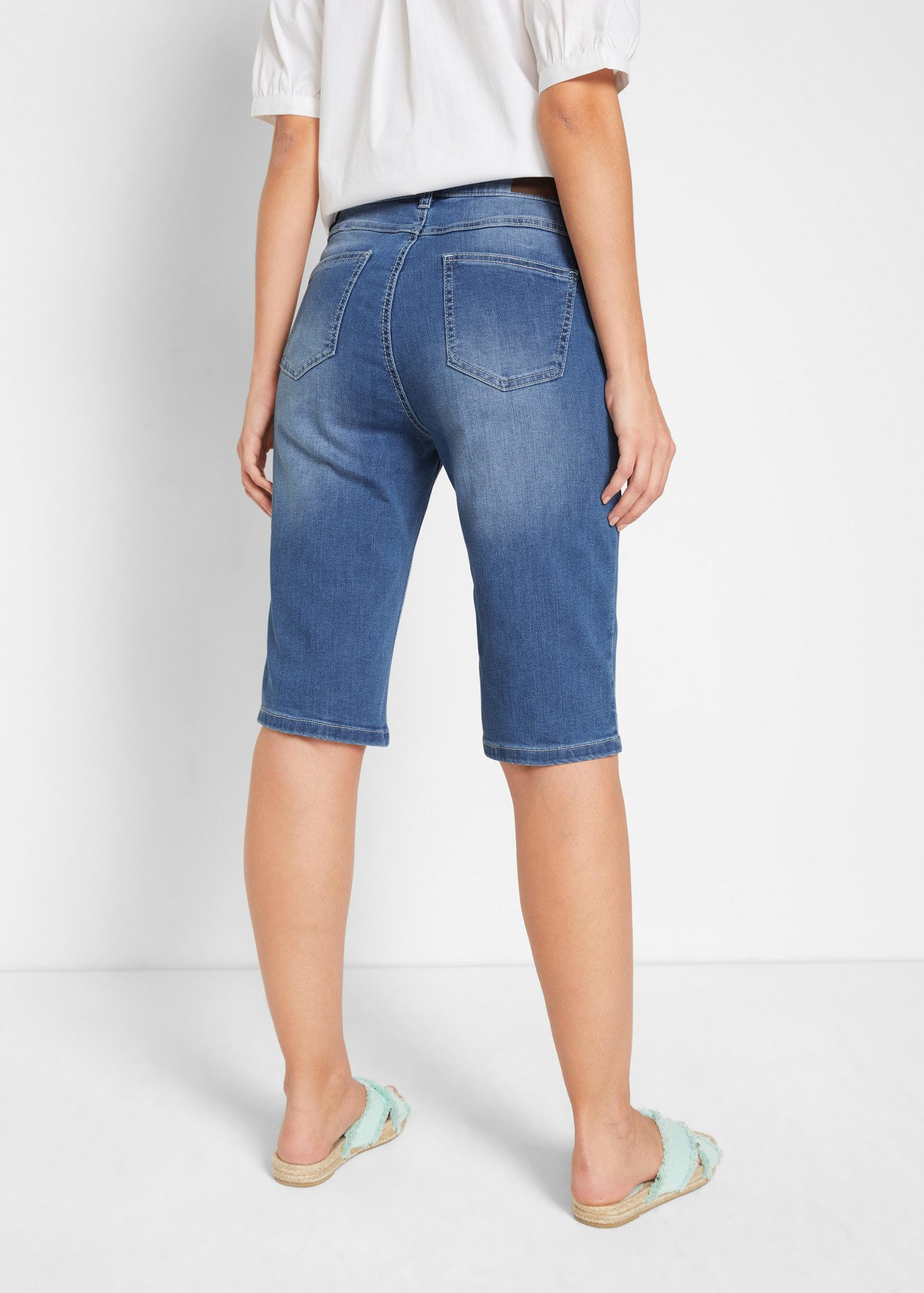 bonprix Straight-Jeans Slim fit Passform, aus Baumwollmischung, mit Eingrif günstig online kaufen