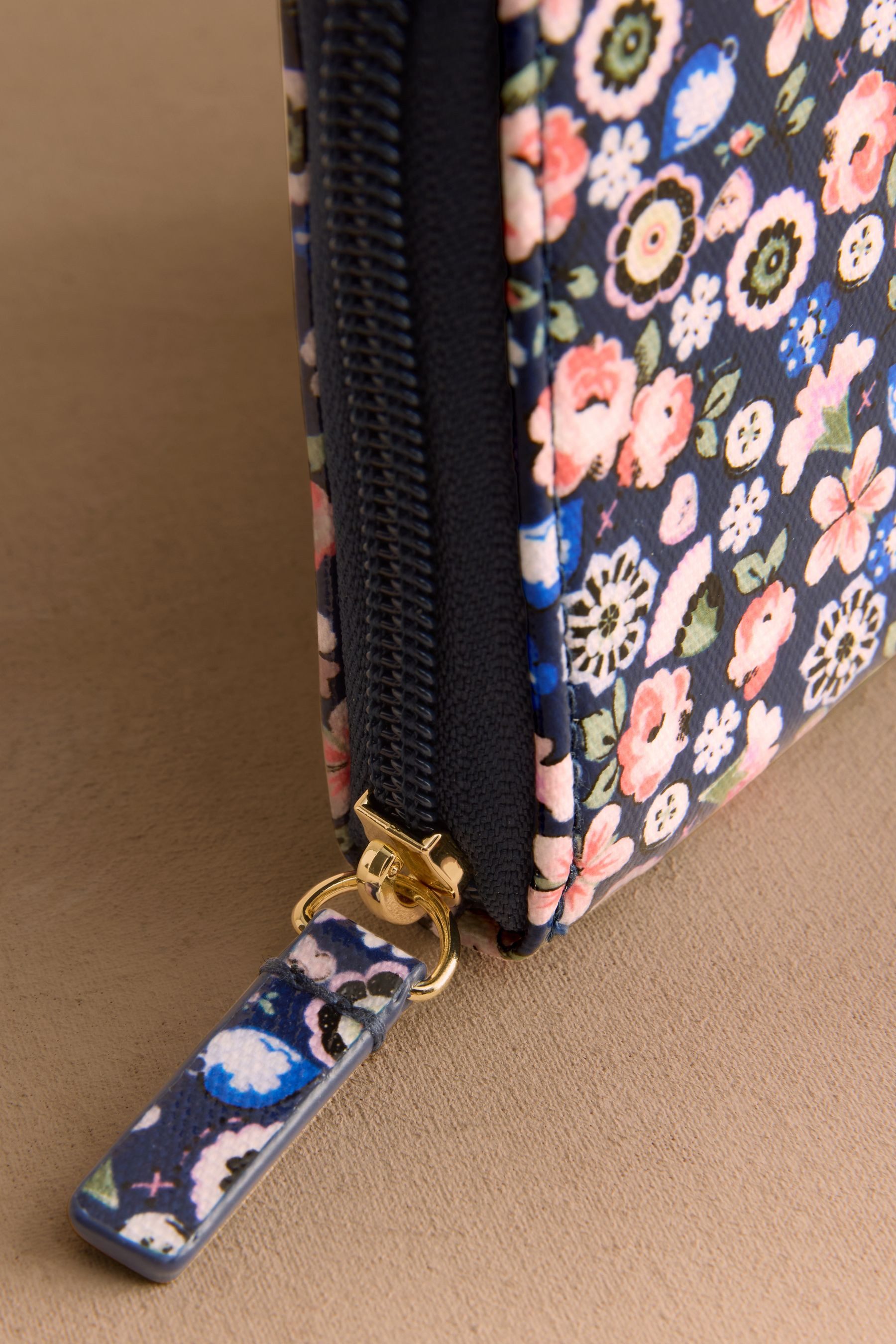 Cath Kidston Geldbörse Cath Kidston kontinentale Brieftasche (1-tlg)