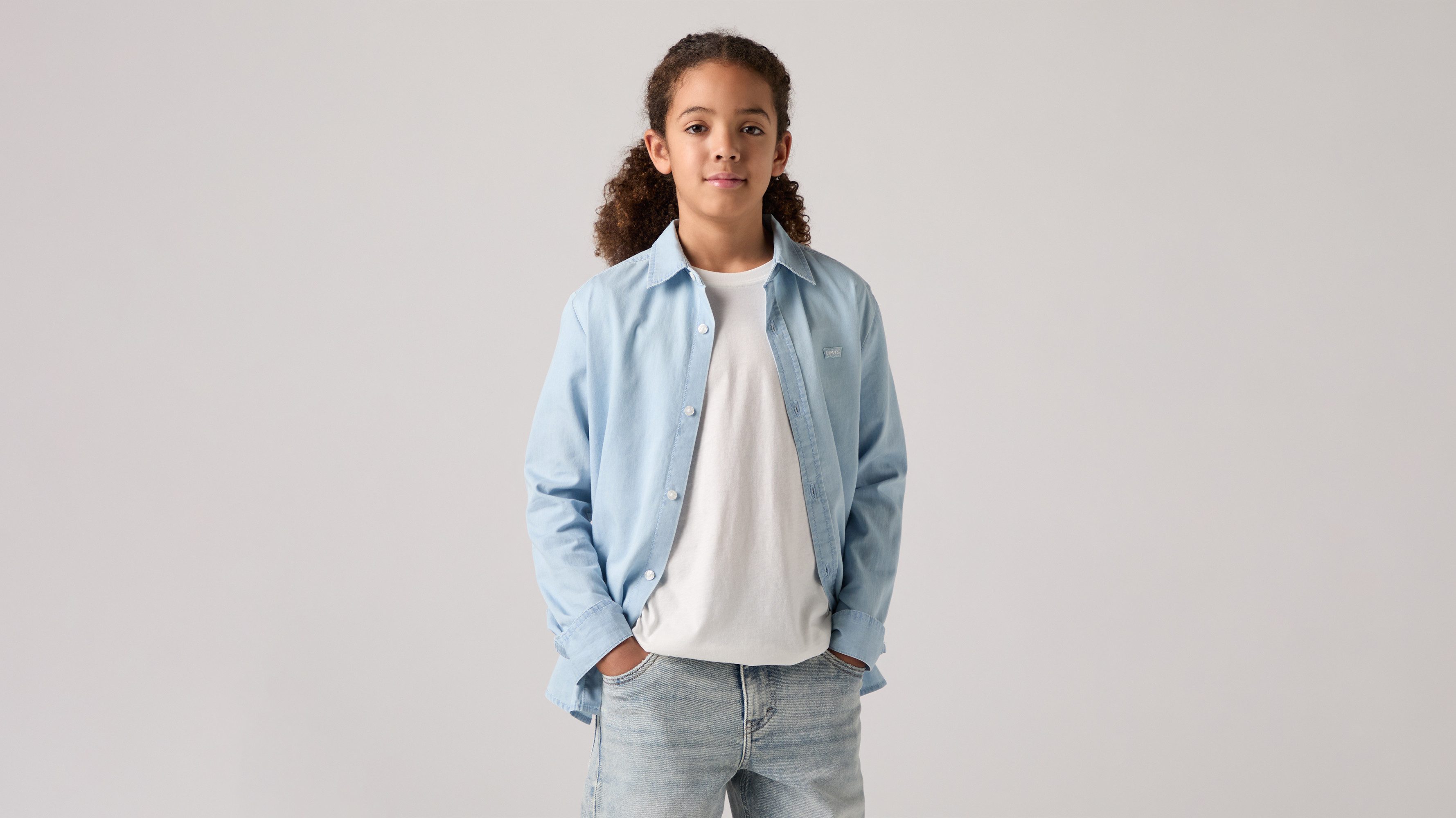 Levi's® Kids Jeanshemd LVB BATTERY HOUSEMARK SHIRT mit Logo Stickerei