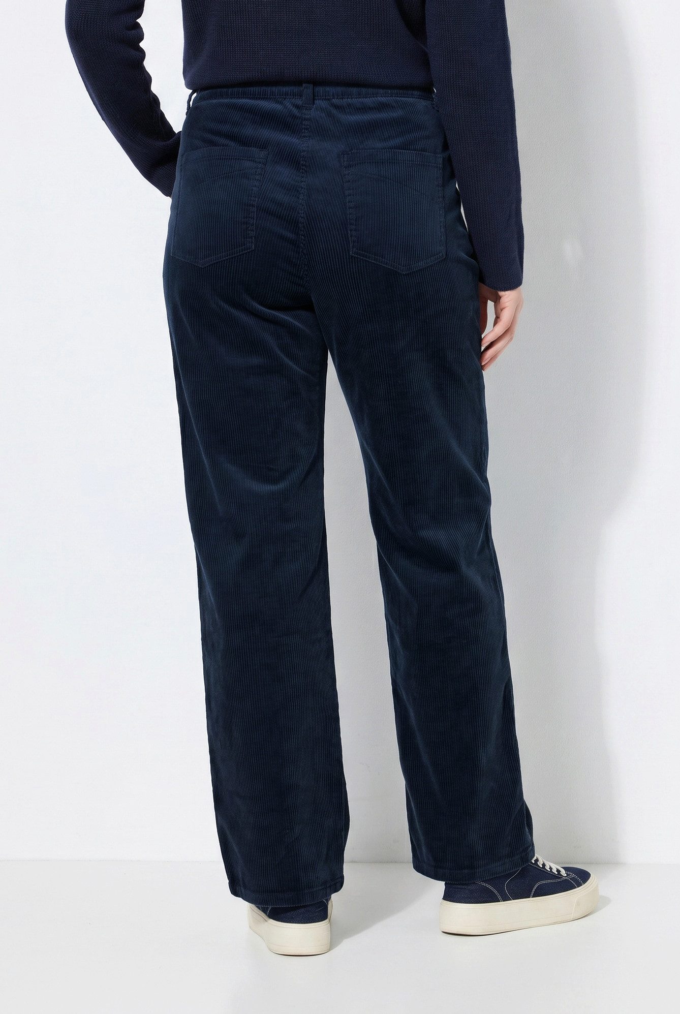 Ulla Popken 5-Pocket-Jeans Cordhose Mary weites Bein Stretch Biobaumwolle – Bild 3 von 4