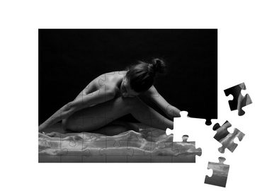 puzzleYOU Puzzle Fine Art Fotografie: Der Körper einer Frau, 48 Puzzleteile, puzzleYOU-Kollektionen Erotik
