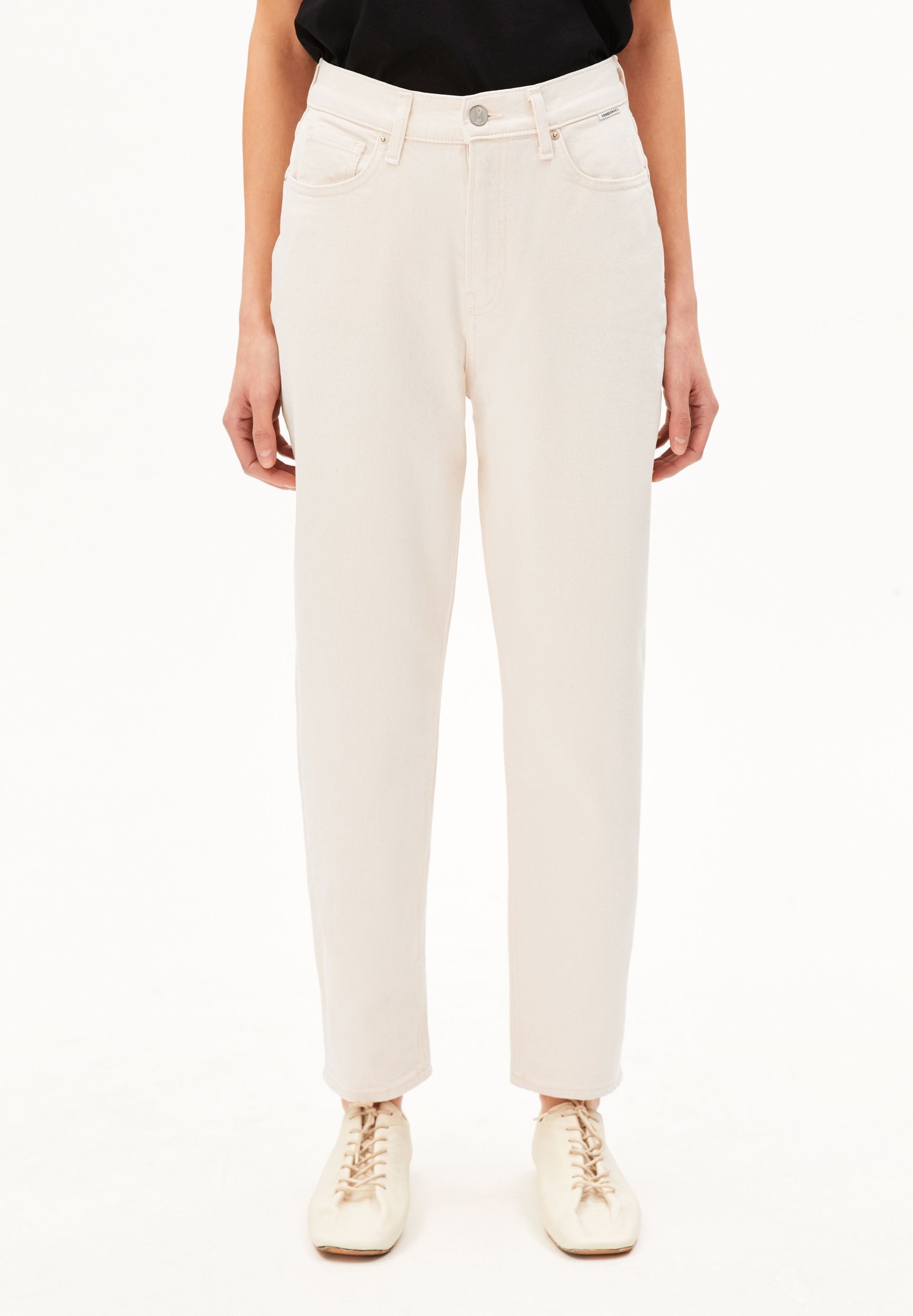 Armedangels Mom-Jeans MAIRAA recyceltem Baumwoll-Mix Comfort Stretch (Comfort-Stretch) High waist