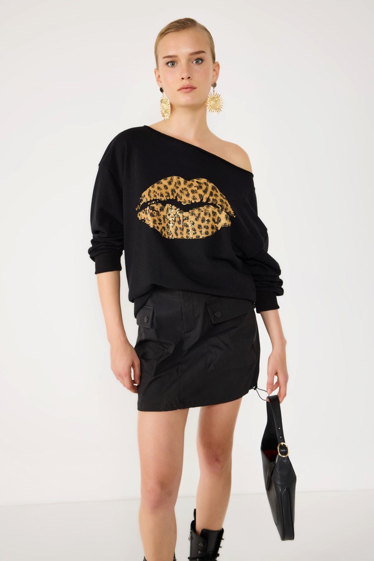 No Matter What Kapuzenpullover Sweatshirt mit Leopardenmuster und Lippenprint