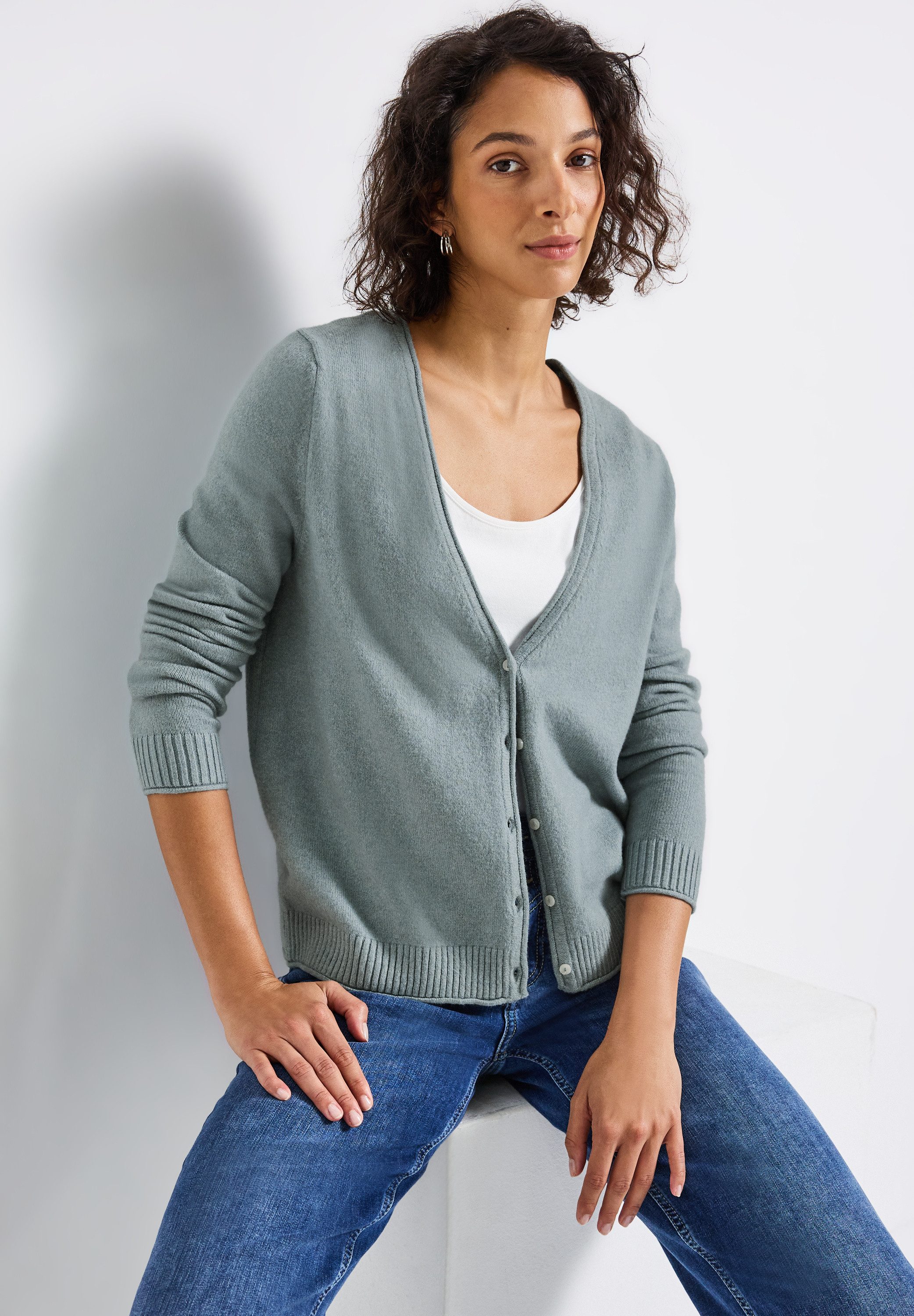 STREET ONE Cardigan mit V-Ausschnitt günstig online kaufen