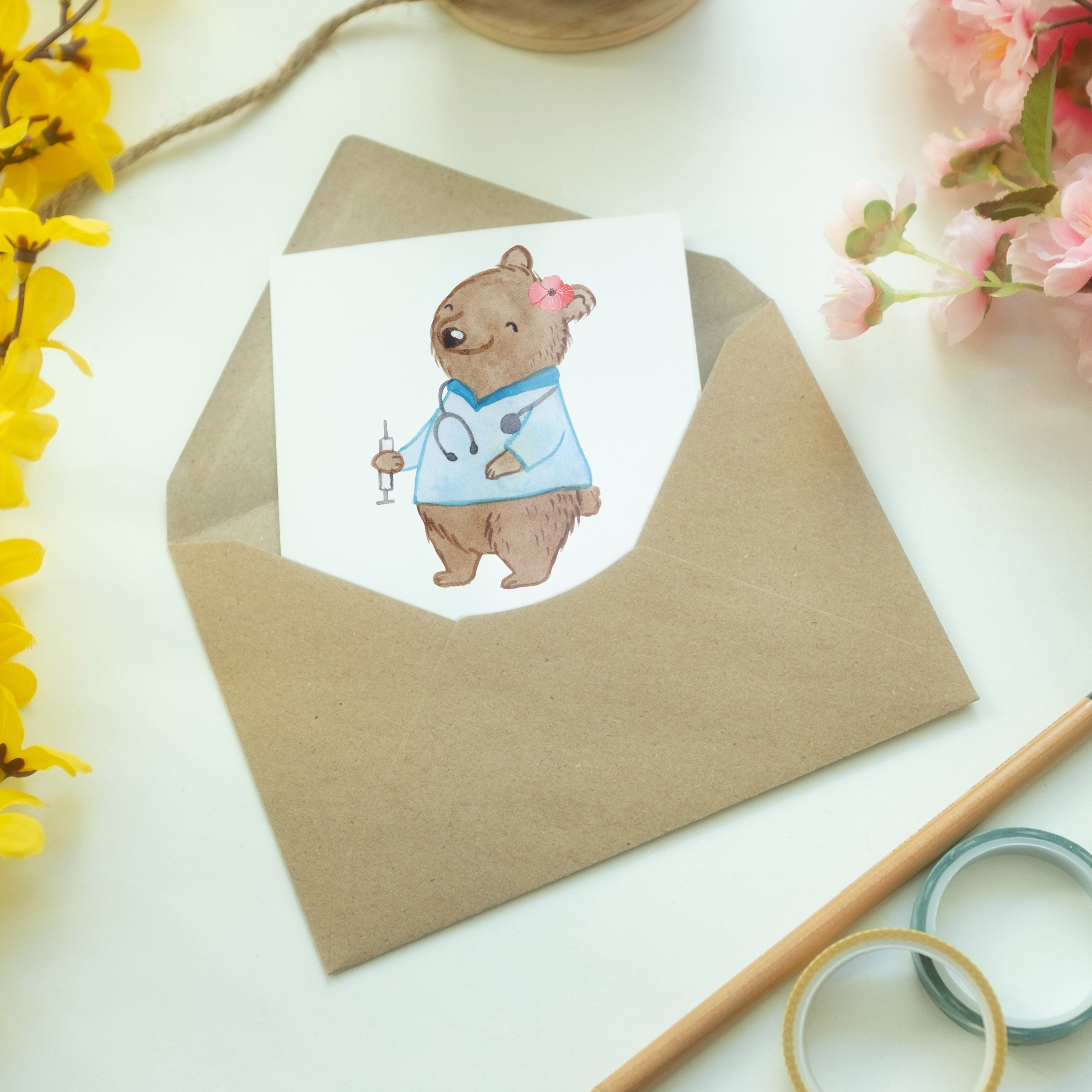 Grußkarte Weiß - Klappkarte, mit Mrs. - Krankenpflegehelferin Herz & Einladu Panda Mr. Geschenk,