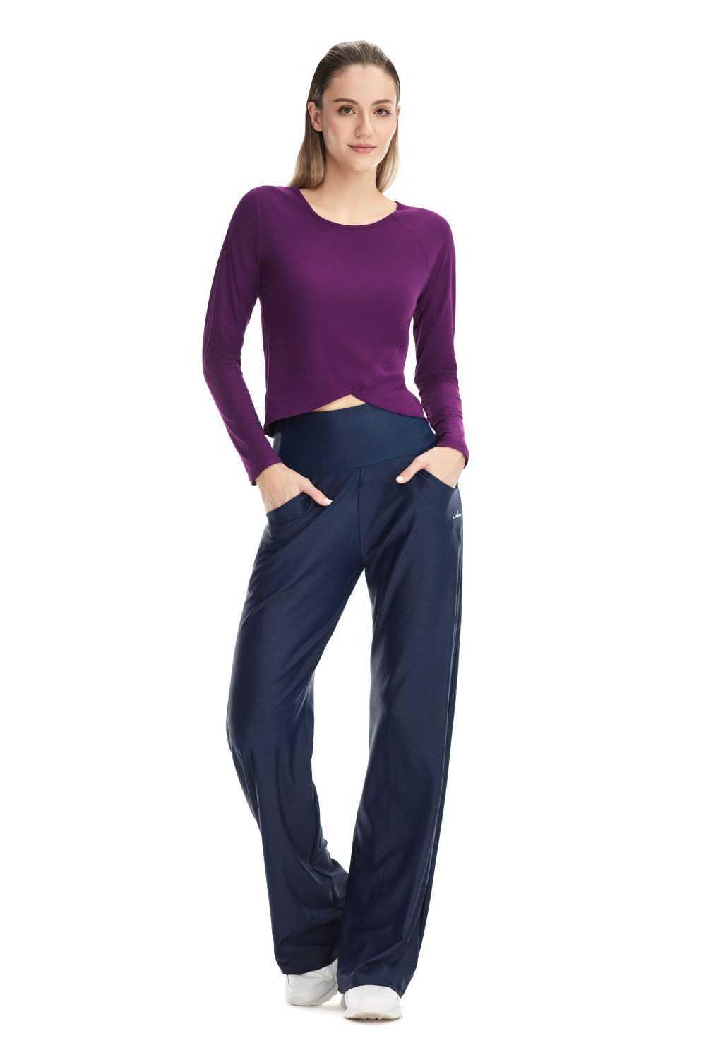 Winshape Langarmshirt Cropped Functional Light and Soft Overlap-Applikation