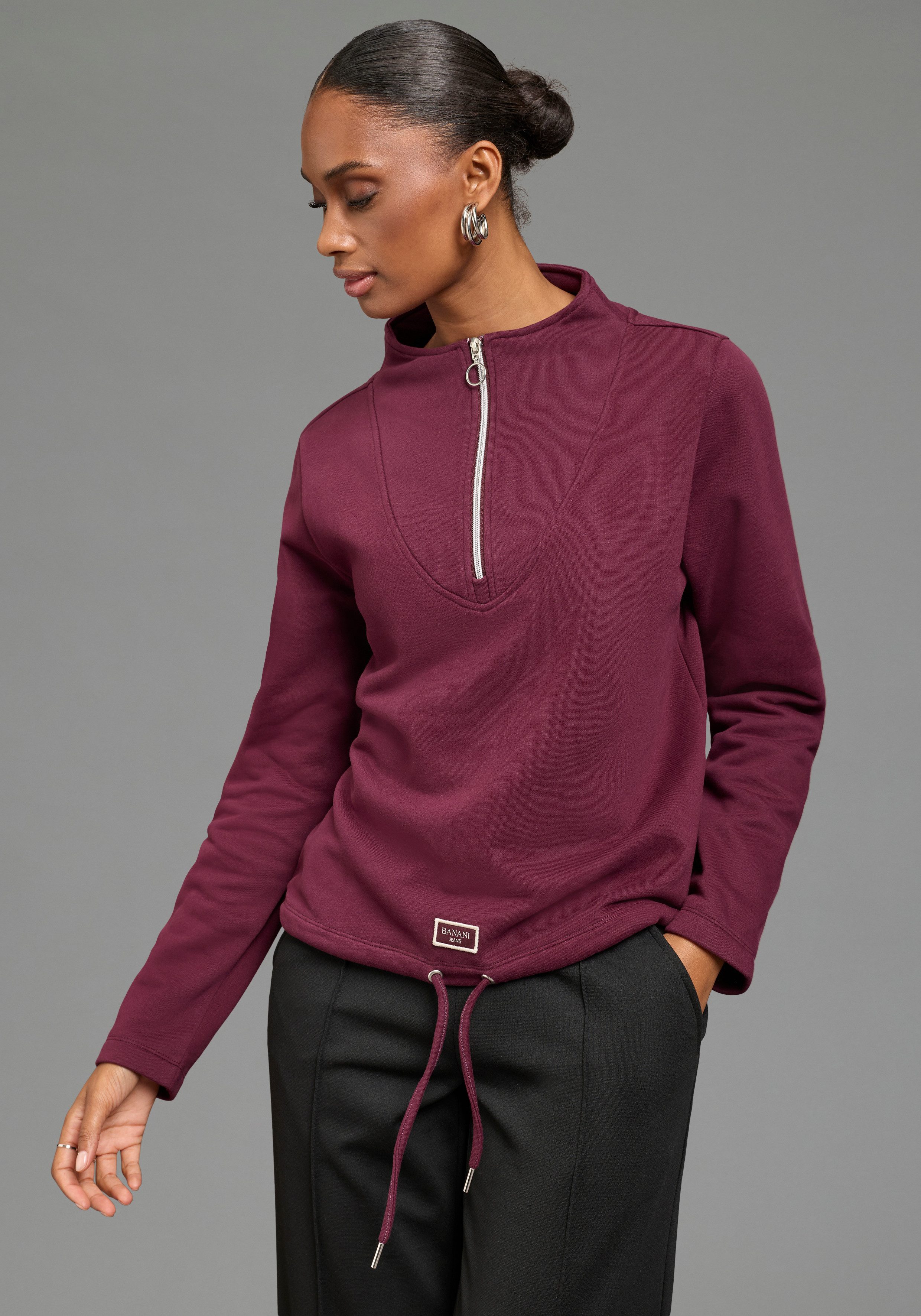 Bruno Banani Sweatshirt mit hohem Stehkragen, aus Baumwolle und Polyester