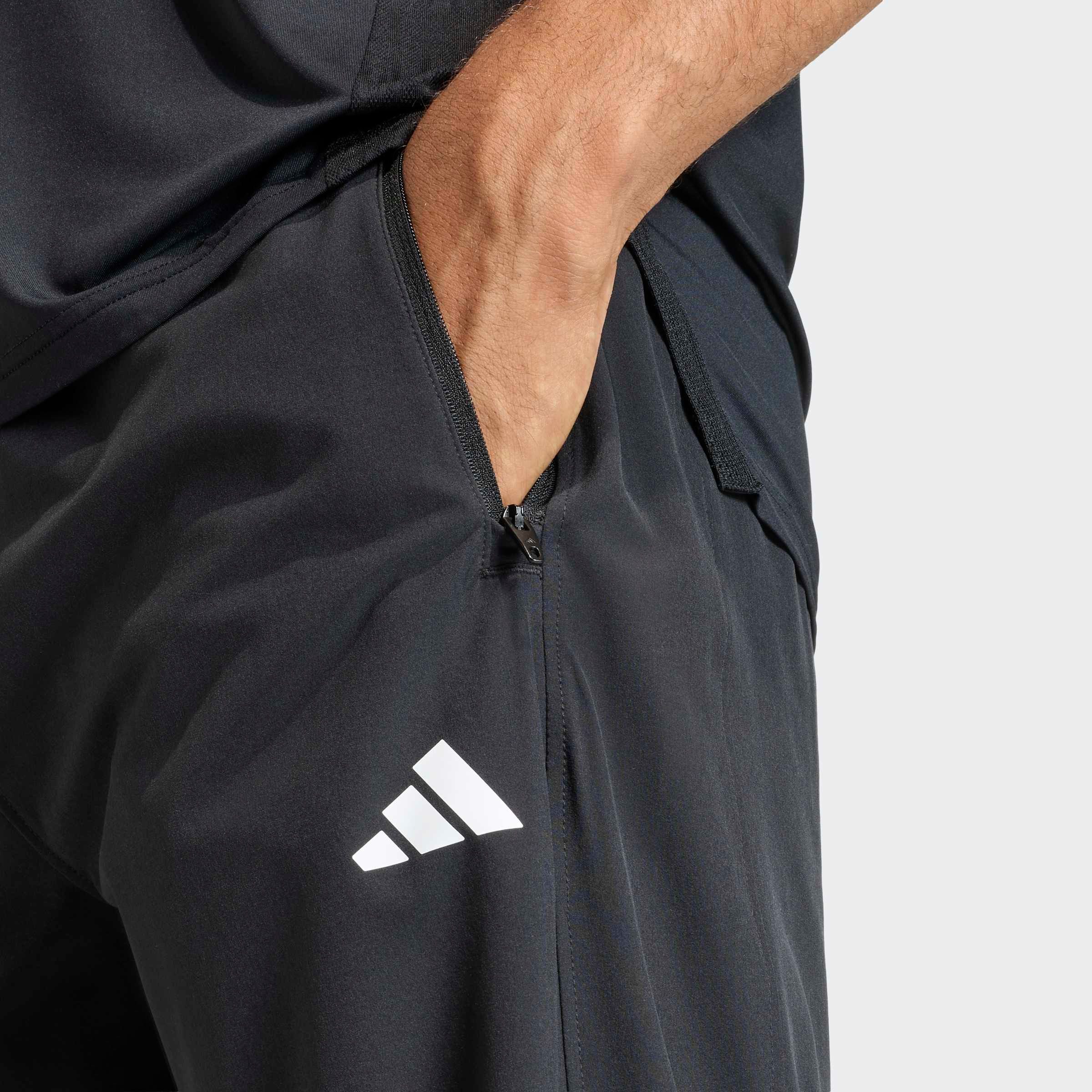 adidas Performance Sporthose WORKOUT ESSENTIALS FLEX WOVEN mit climacool® Technologie, Normal-weite Passform