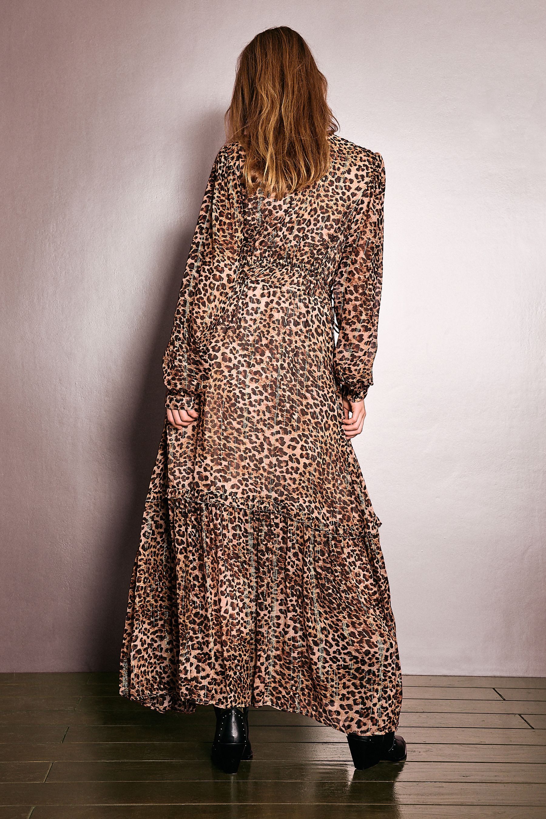 Rockett St George Maxikleid Rockett St George Maxikleid mit V-Ausschnitt (1-tlg)