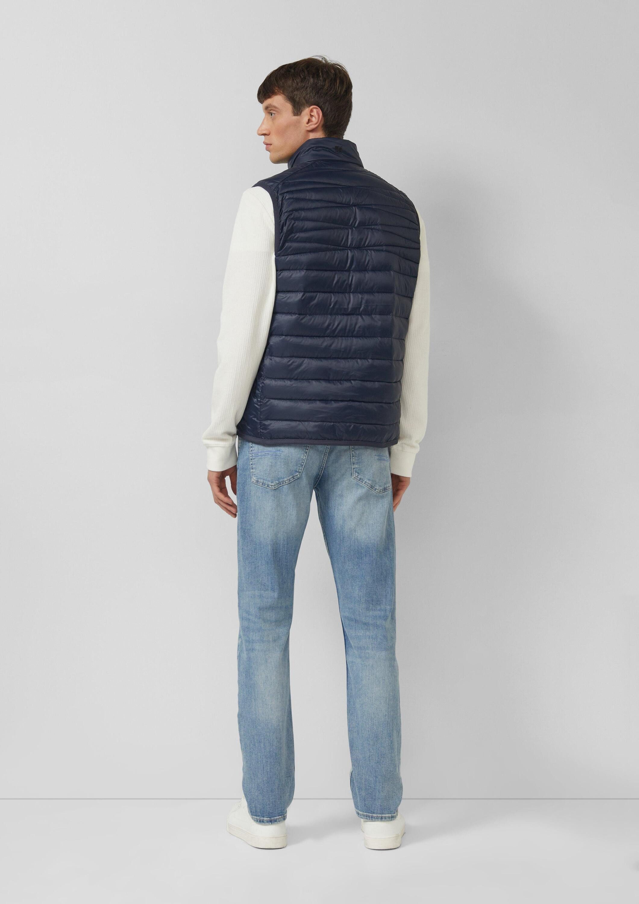 s.Oliver Outdoorjacke Outdoor-Weste Leichte Steppweste mit Stehkragen und Kontrast-Details