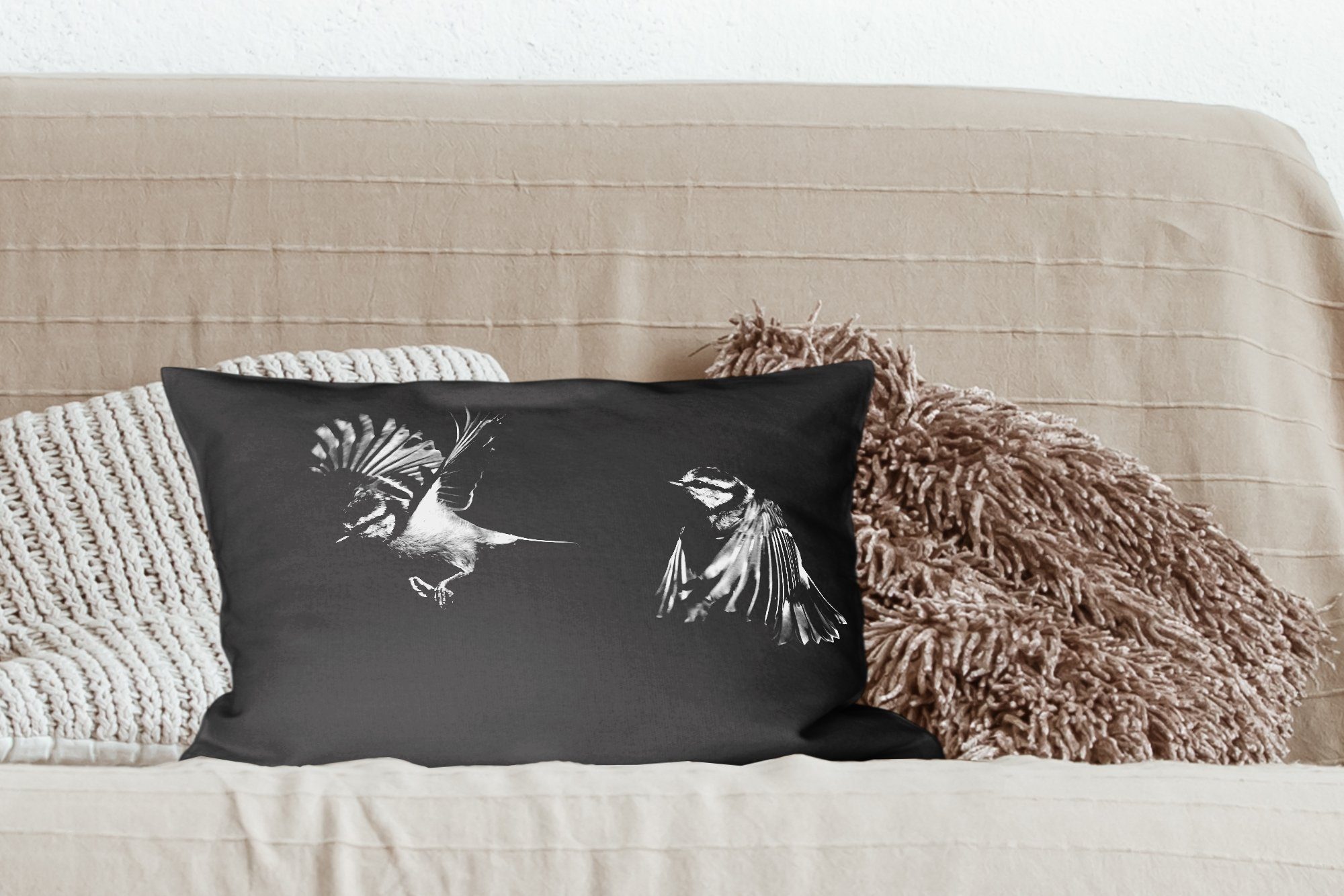 Vögel schwarzem und Füllung, auf MuchoWow Dekokissen mit Schlafzimmer Dekokissen - Zierkissen, Hintergrund Zwei weiß, schwarz Dekoration, Wohzimmer