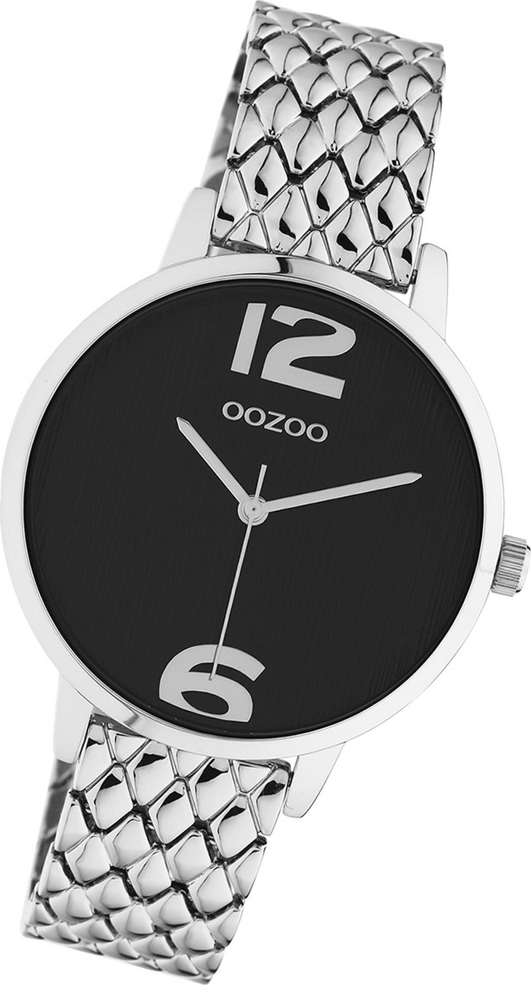 Damen Oozoo OOZOO Timepieces, Armbanduhr Gehäuse, rundes mittel Edelstahlarmband Quarzuhr Damenuhr silber, (ca. 38mm)